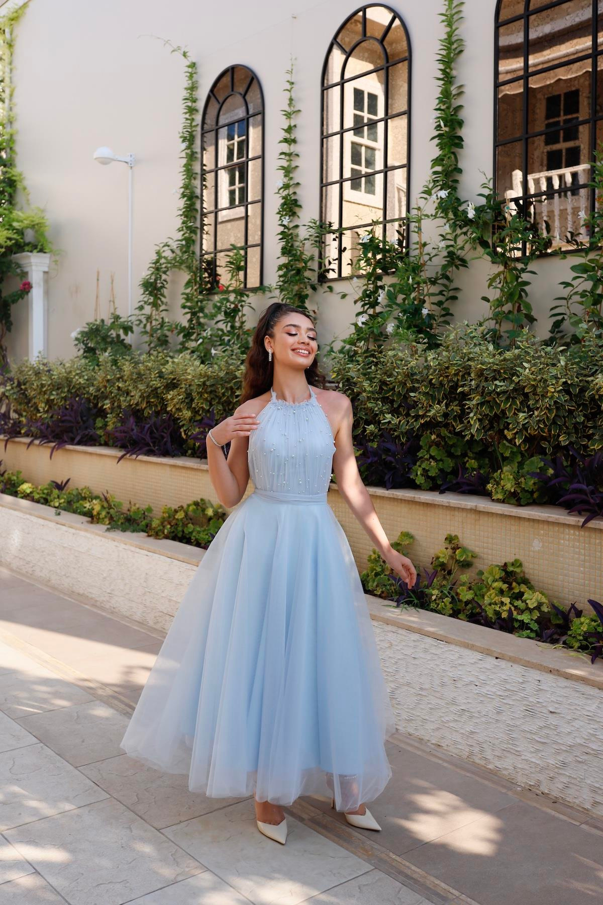 TheElsa | GİYİM | TAKI | Santa İncili Bebek Mavi Özel Tasarım Abiye ElbiseÖZEL ÜRETİM ELBİSESanta Baby Blue Special Design Evening Dress with Pearls