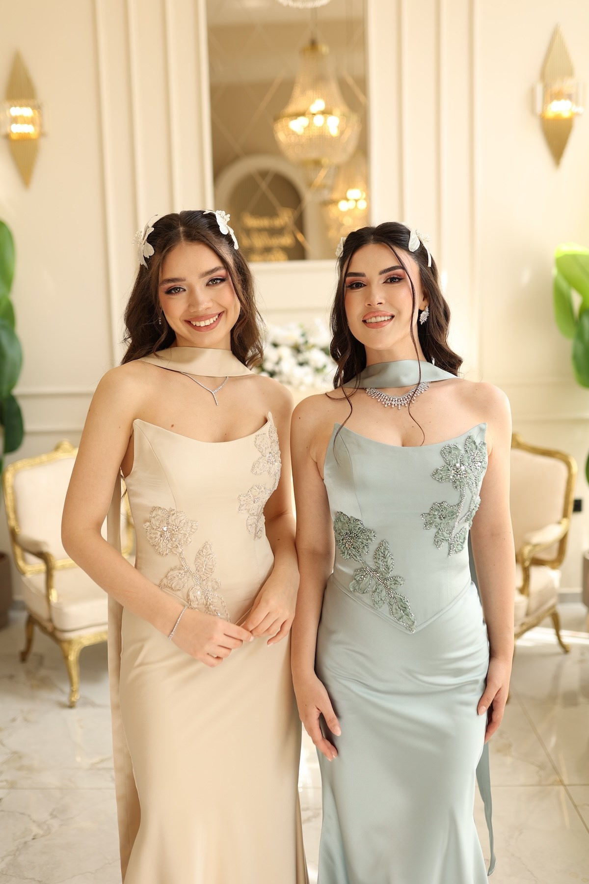 TheElsa | Serena Bej Balık Şifon ŞalSADE ELBİSELERSerena Bej Balık Şifon Şal Korseli Uzun Saten Nişan Davet Elbisesi