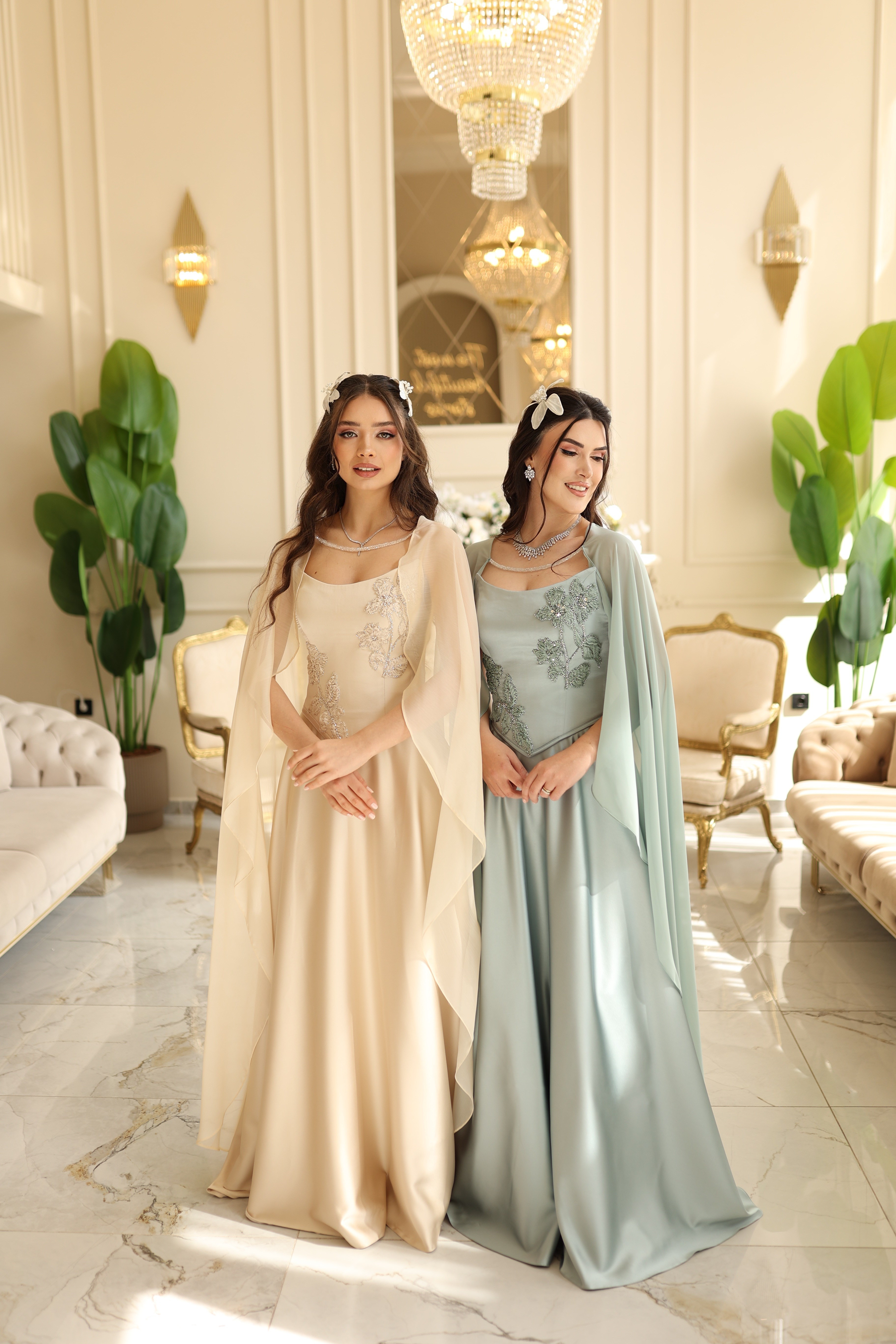 TheElsa | Serena Bej Prenses Şifon Şal SADE ELBİSELERSerena Bej Prenses Şifon Şal Korseli Uzun Saten Nişan Davet Elbisesi