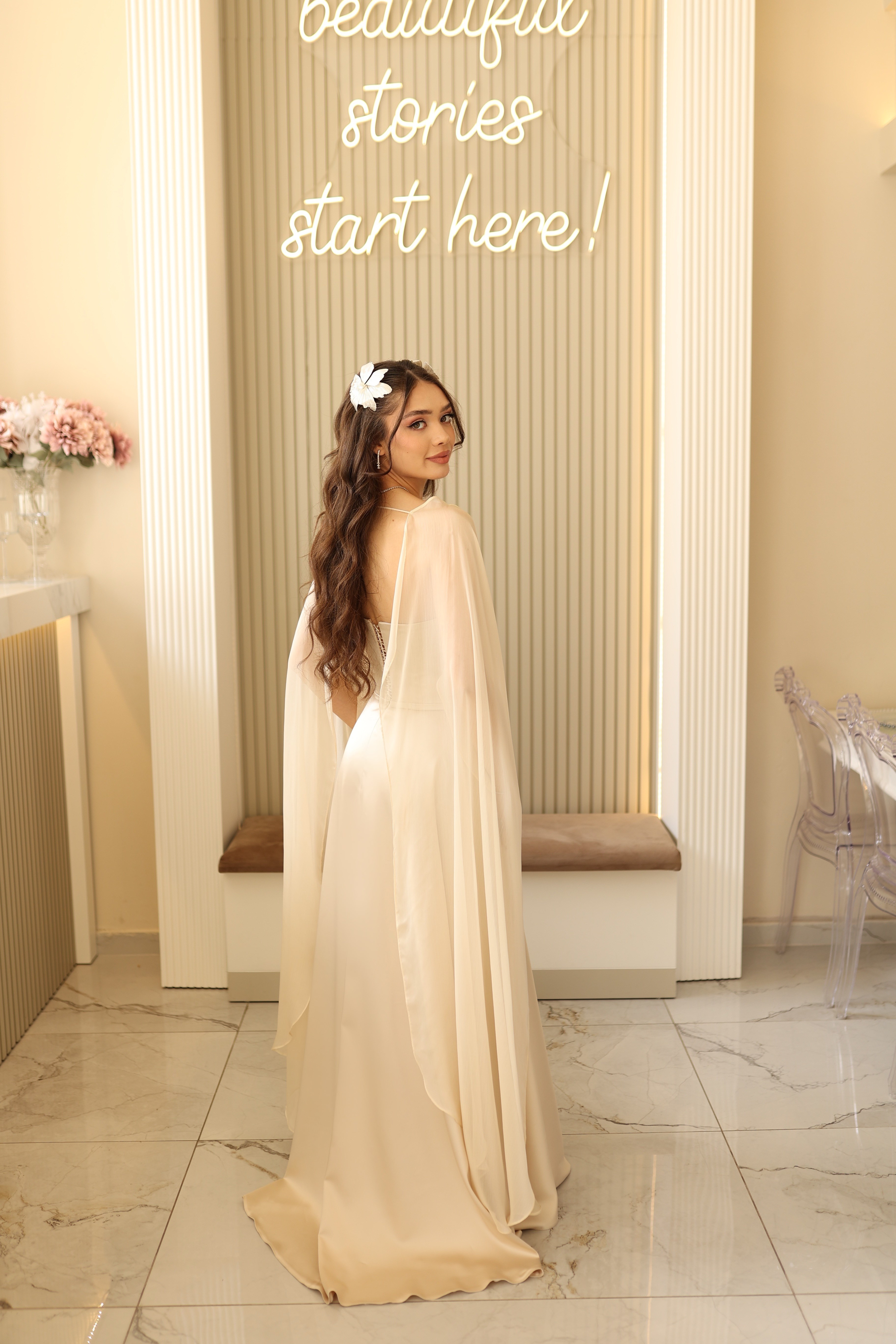 TheElsa | Serena Bej Prenses Şifon Şal SADE ELBİSELERSerena Bej Prenses Şifon Şal Korseli Uzun Saten Nişan Davet Elbisesi