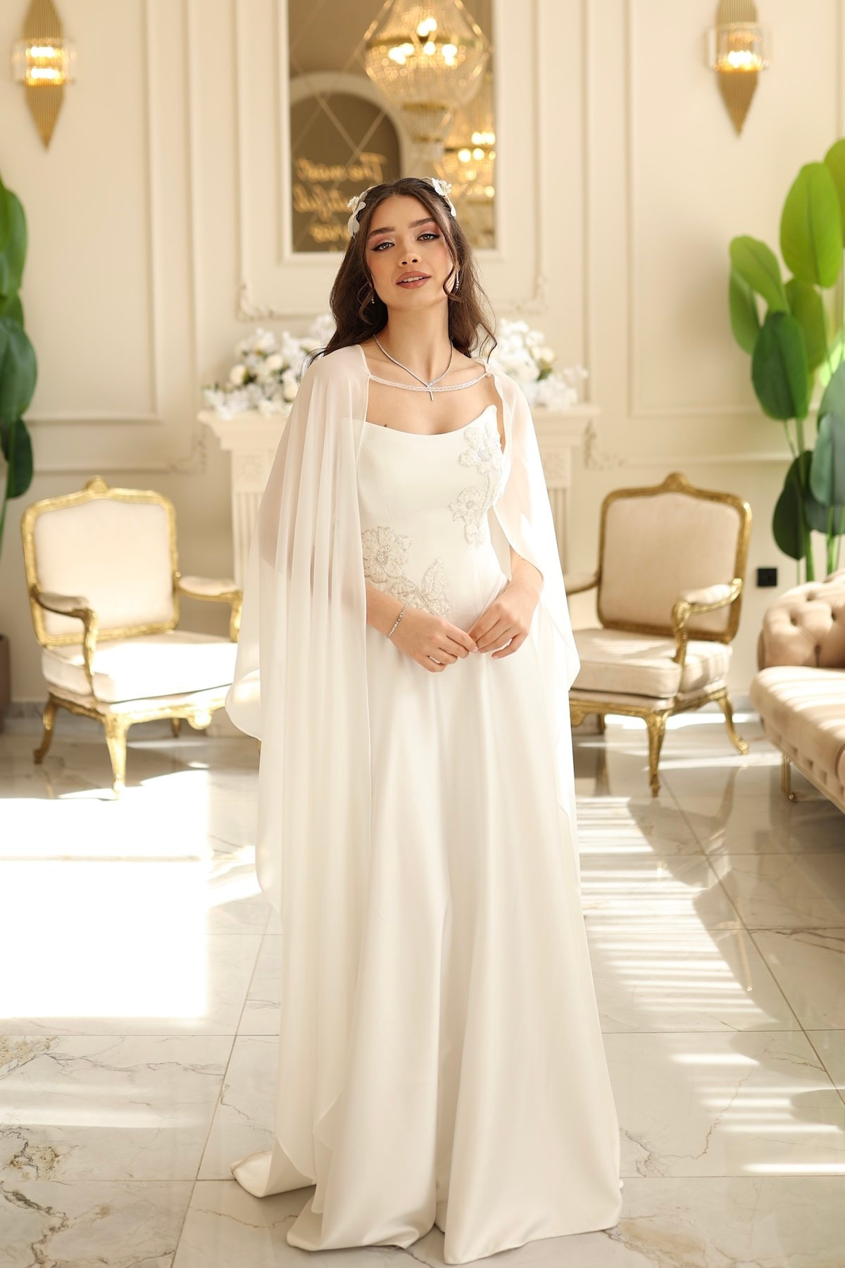 TheElsa | Serena Beyaz Prenses Şifon ŞalSADE ELBİSELERSerena Beyaz Prenses Şifon Şal Korseli Uzun Saten Nişan Davet Elbisesi