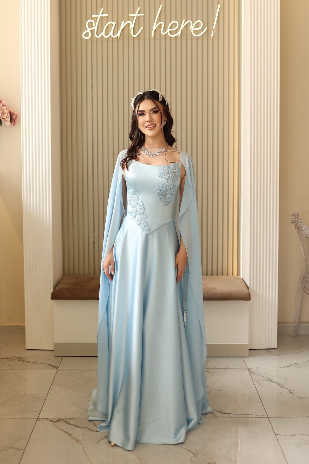 TheElsa | Serena Mavi Şifon Şal Prenses SADE ELBİSELERSerena Mavi Şifon Şal Prenses Korseli Uzun Saten Nişan Davet Elbisesi