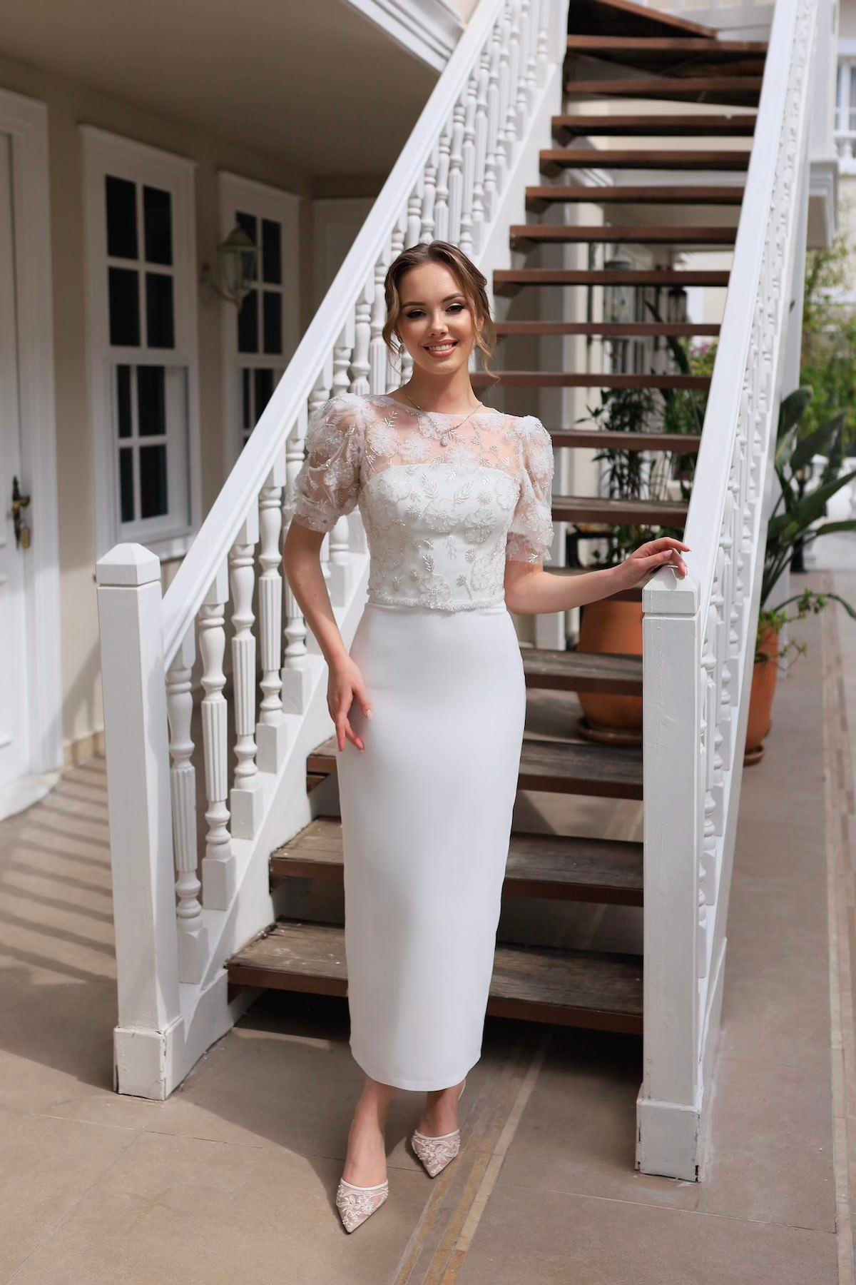 TheElsa | | Sienna Beyaz Özel Tasarım Dantel Detaylı Kalem Nikah Nişan ElbisesiBEYAZ ELBİSELERSienna Beyaz Özel Tasarım Dantel Detaylı Kalem Nikah Nişan Elbisesi