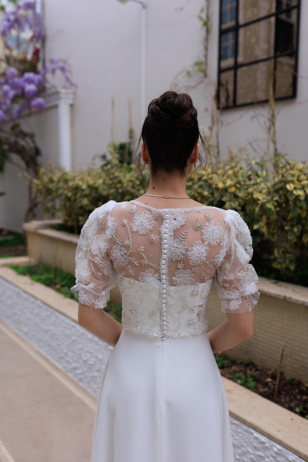 TheElsa | | Sienna Prenses Beyaz Özel Tasarım Dantel Detaylı Nikah Nişan ElbisesiDANTEL ELBİSELERSienna Prenses Beyaz Özel Tasarım Dantel Detaylı Nikah Nişan Elbisesi