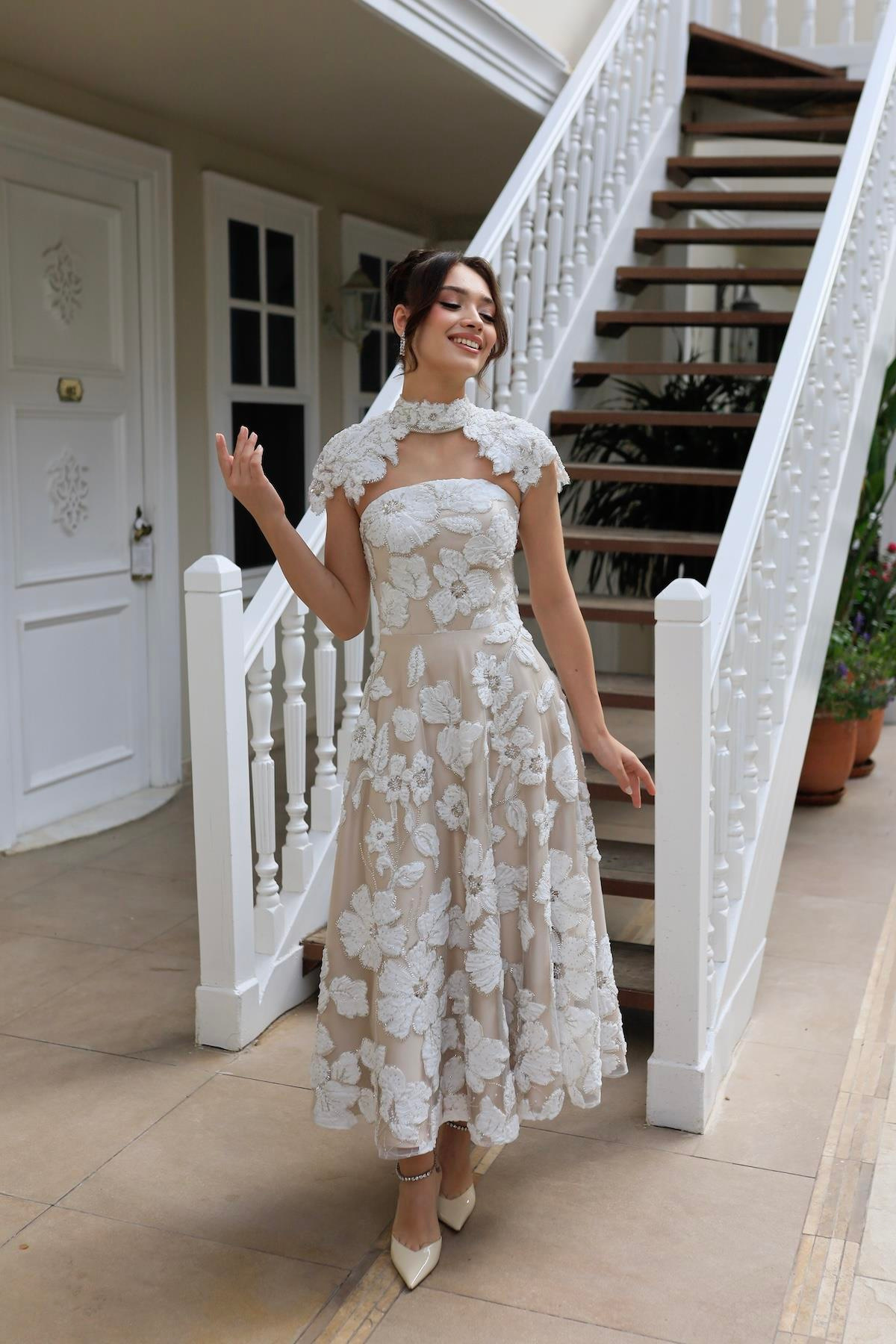 TheElsa | SINDIRELLA PRENSES APOLETSİNDİRELLA COLLECTİONSindirella Apolet Prenses Beyaz Çiçekli Özel Tasarım Dantel Abiye Elbise