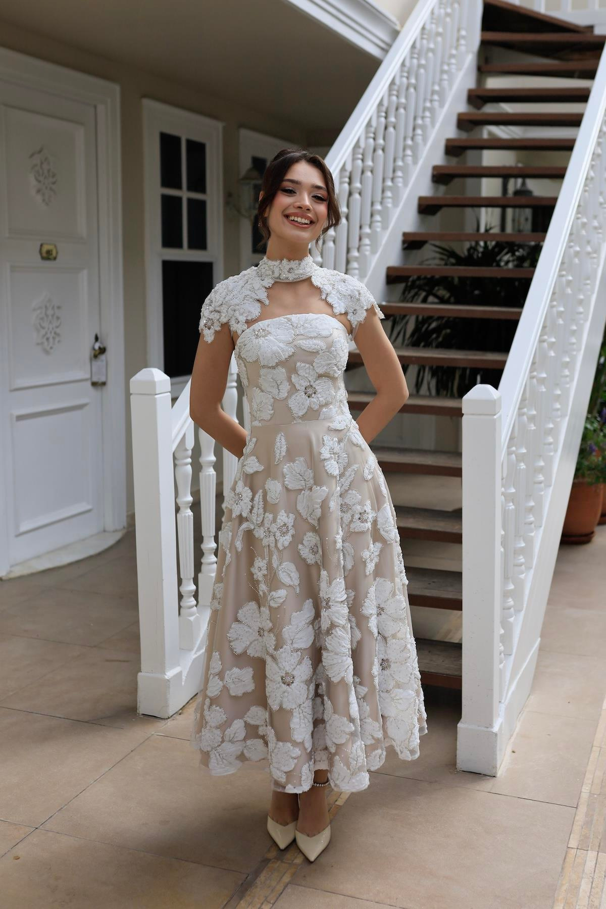 TheElsa | SINDIRELLA PRENSES APOLETSİNDİRELLA COLLECTİONSindirella Apolet Prenses Beyaz Çiçekli Özel Tasarım Dantel Abiye Elbise