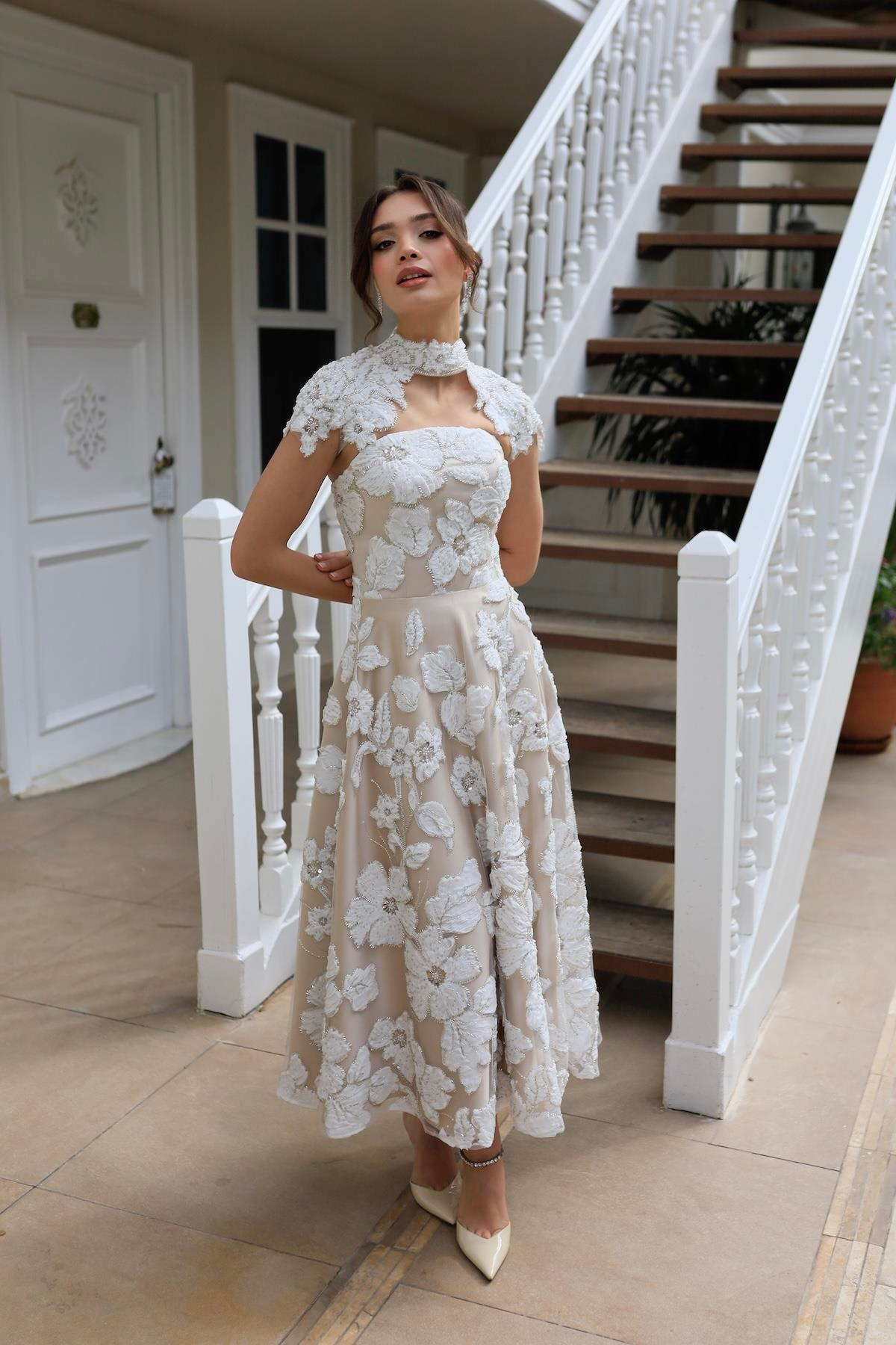 TheElsa | SINDIRELLA PRENSES APOLETSİNDİRELLA COLLECTİONSindirella Apolet Prenses Beyaz Çiçekli Özel Tasarım Dantel Abiye Elbise