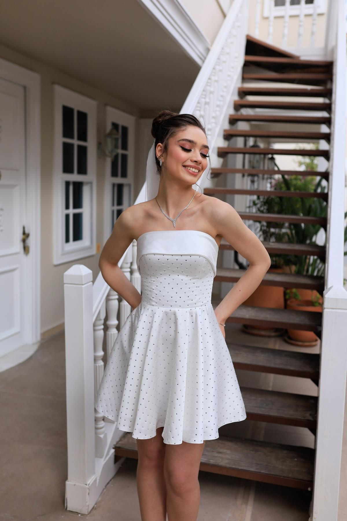 TheElsa | AFTER | Soprano Mini Taşlı After Parti Tasarım ElbiseAFTER KOLEKSİYONUSoprano Mini Taşlı After Parti Tasarım Elbise