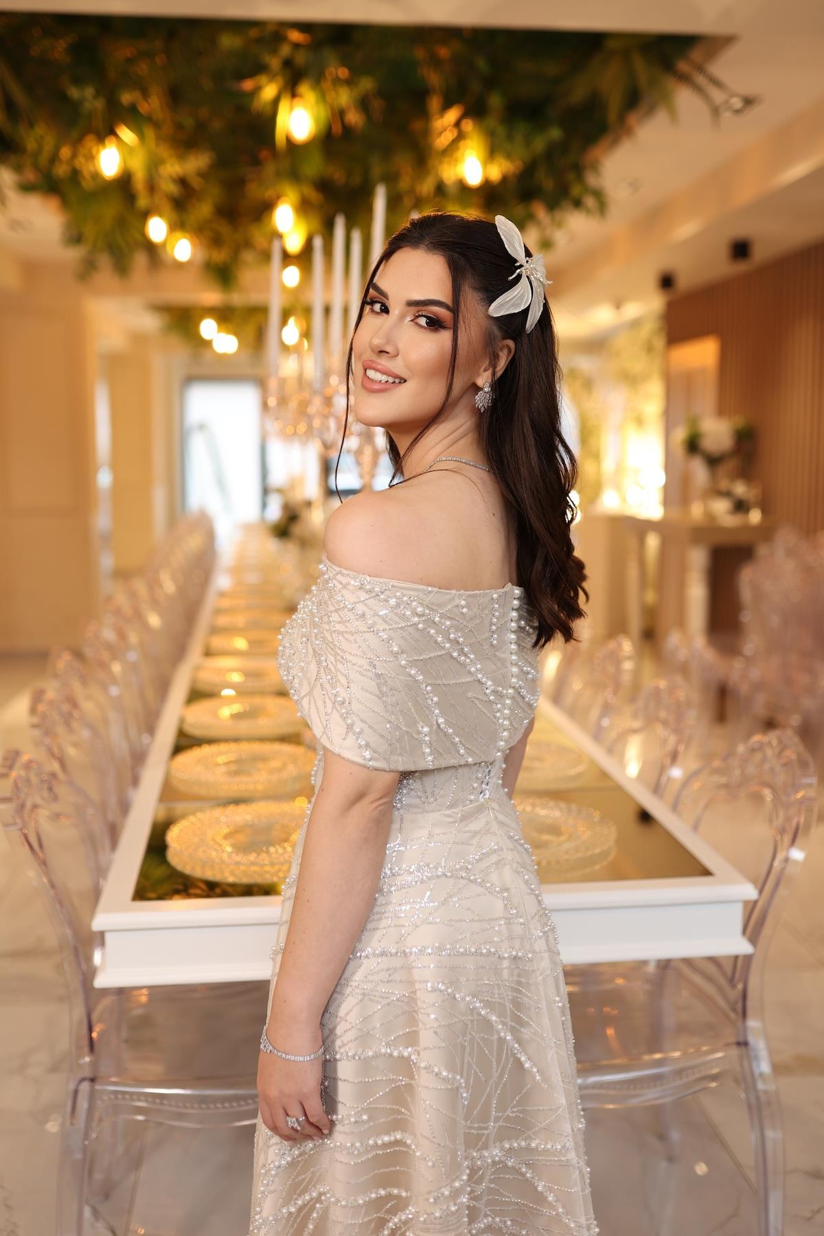 TheElsa | TİARA PRENSESBEYAZ DANTEL ELBİSELERTiara İnci Prenses Beyaz Dantel Nişan Nikah Elbise