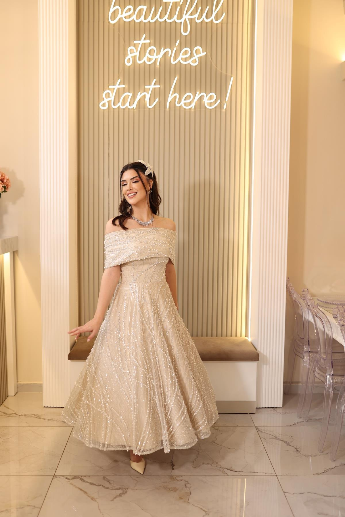 TheElsa | TİARA PRENSESBEYAZ DANTEL ELBİSELERTiara İnci Prenses Beyaz Dantel Nişan Nikah Elbise