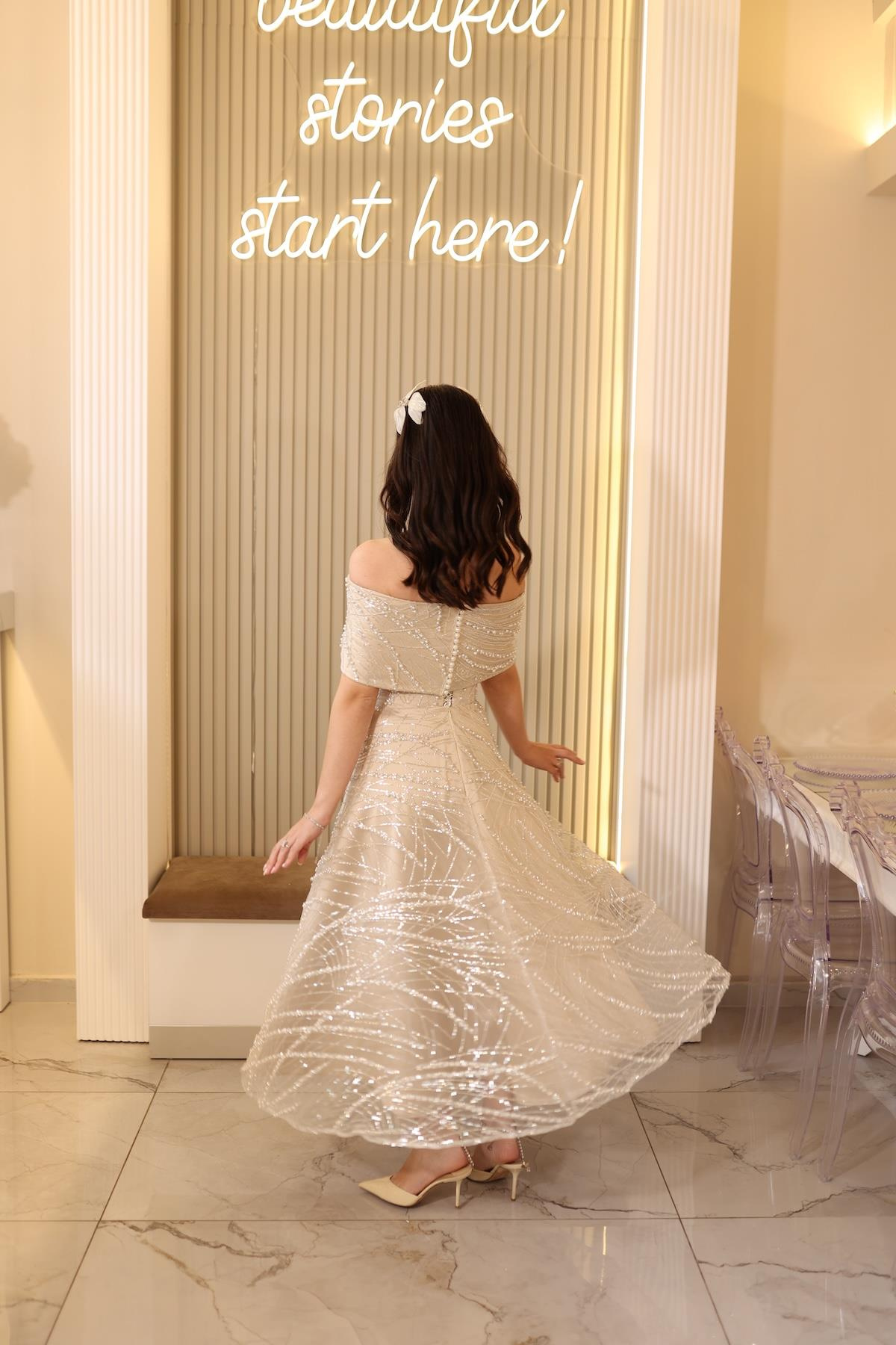 TheElsa | TİARA PRENSESBEYAZ DANTEL ELBİSELERTiara İnci Prenses Beyaz Dantel Nişan Nikah Elbise