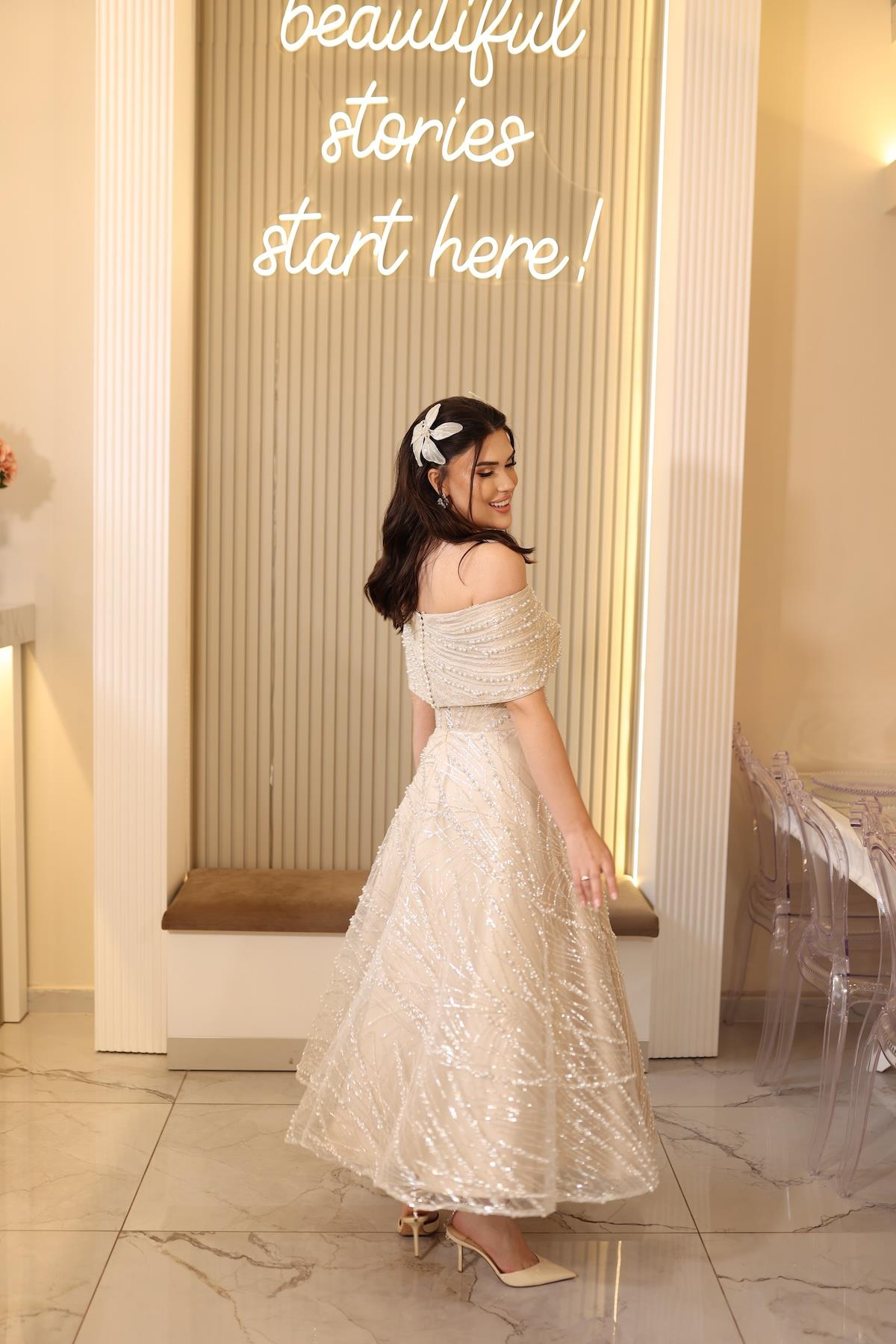 TheElsa | TİARA PRENSESBEYAZ DANTEL ELBİSELERTiara İnci Prenses Beyaz Dantel Nişan Nikah Elbise