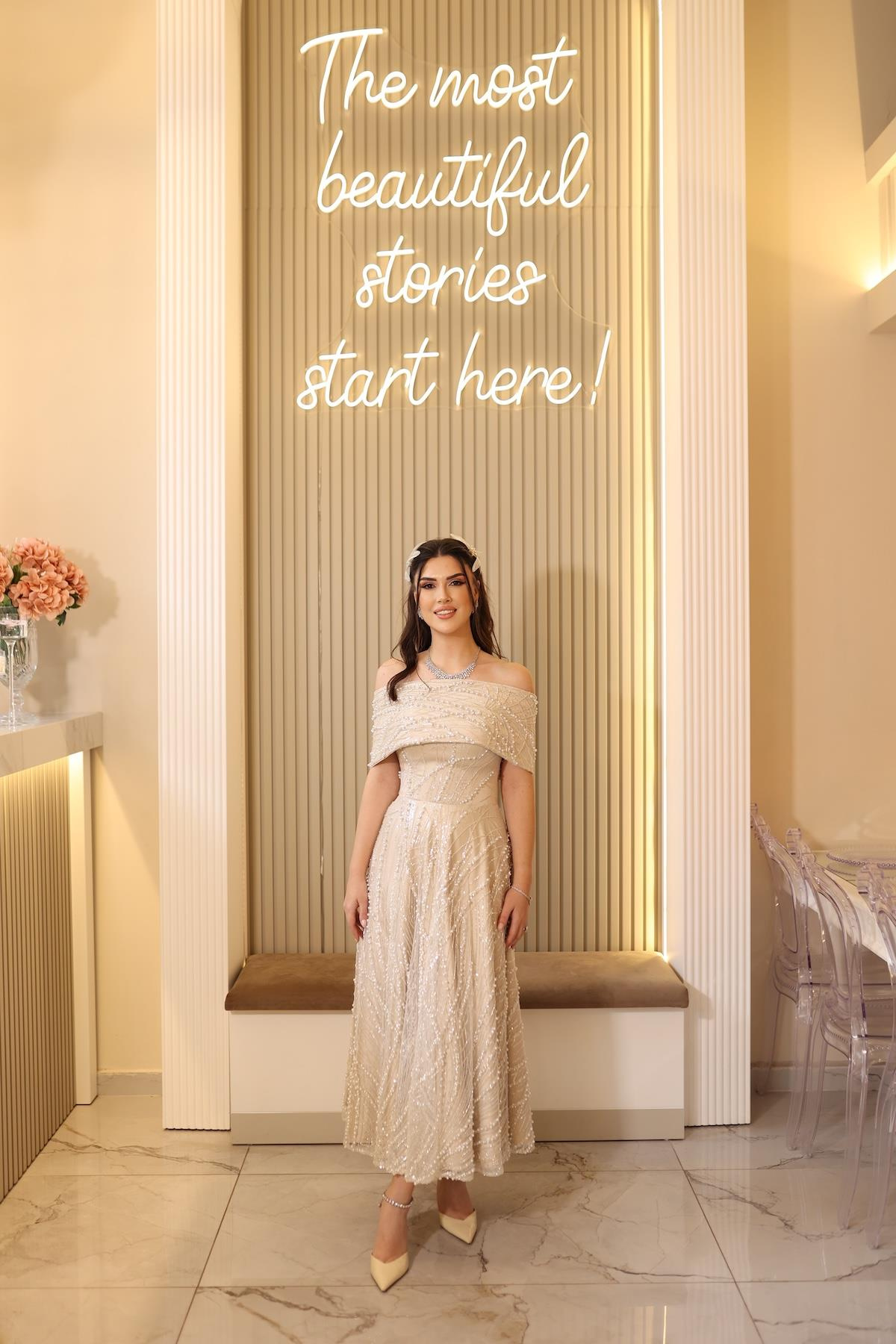 TheElsa | TİARA PRENSESBEYAZ DANTEL ELBİSELERTiara İnci Prenses Beyaz Dantel Nişan Nikah Elbise