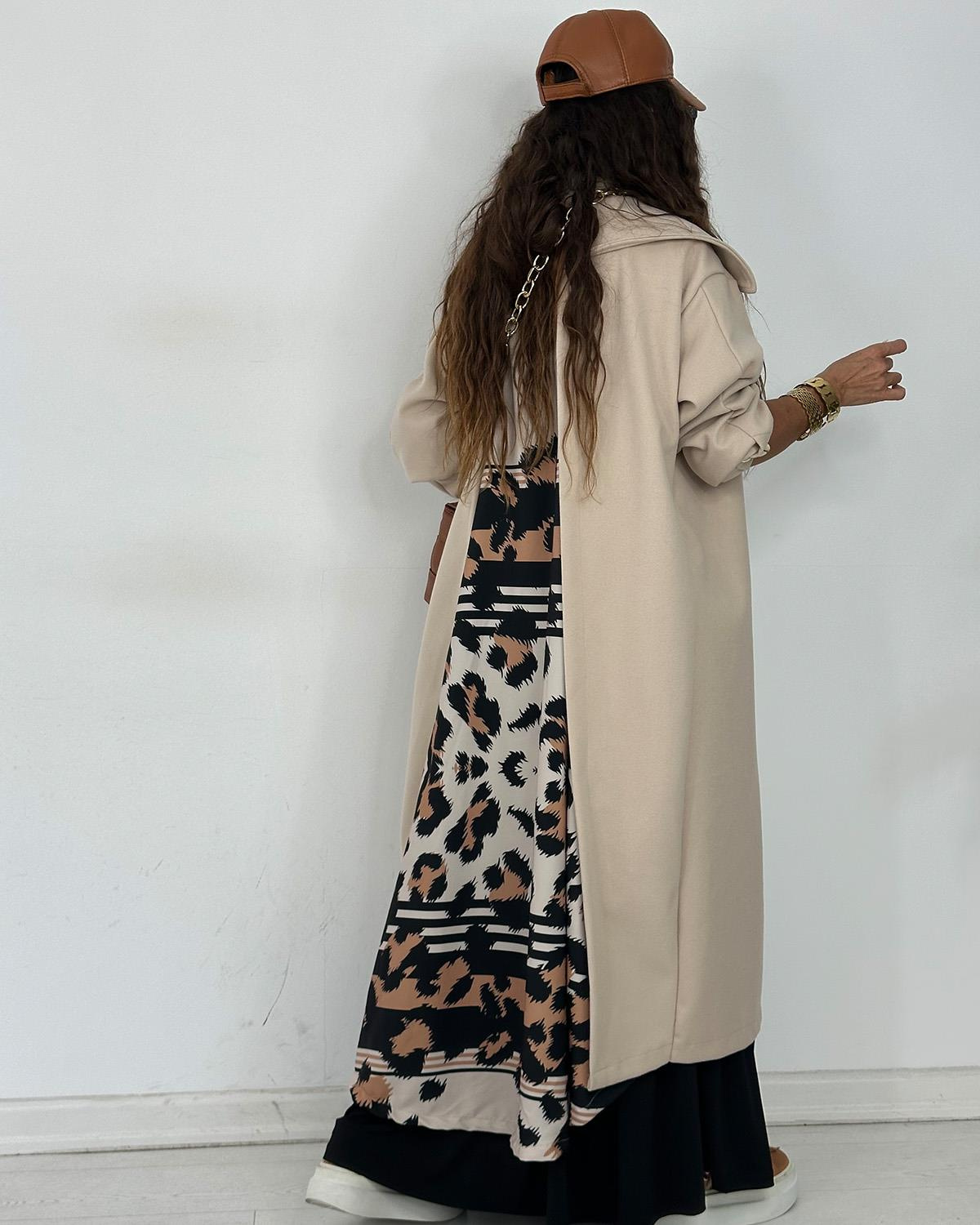 Arkası Leoparlı Kaşe Kaban Bej