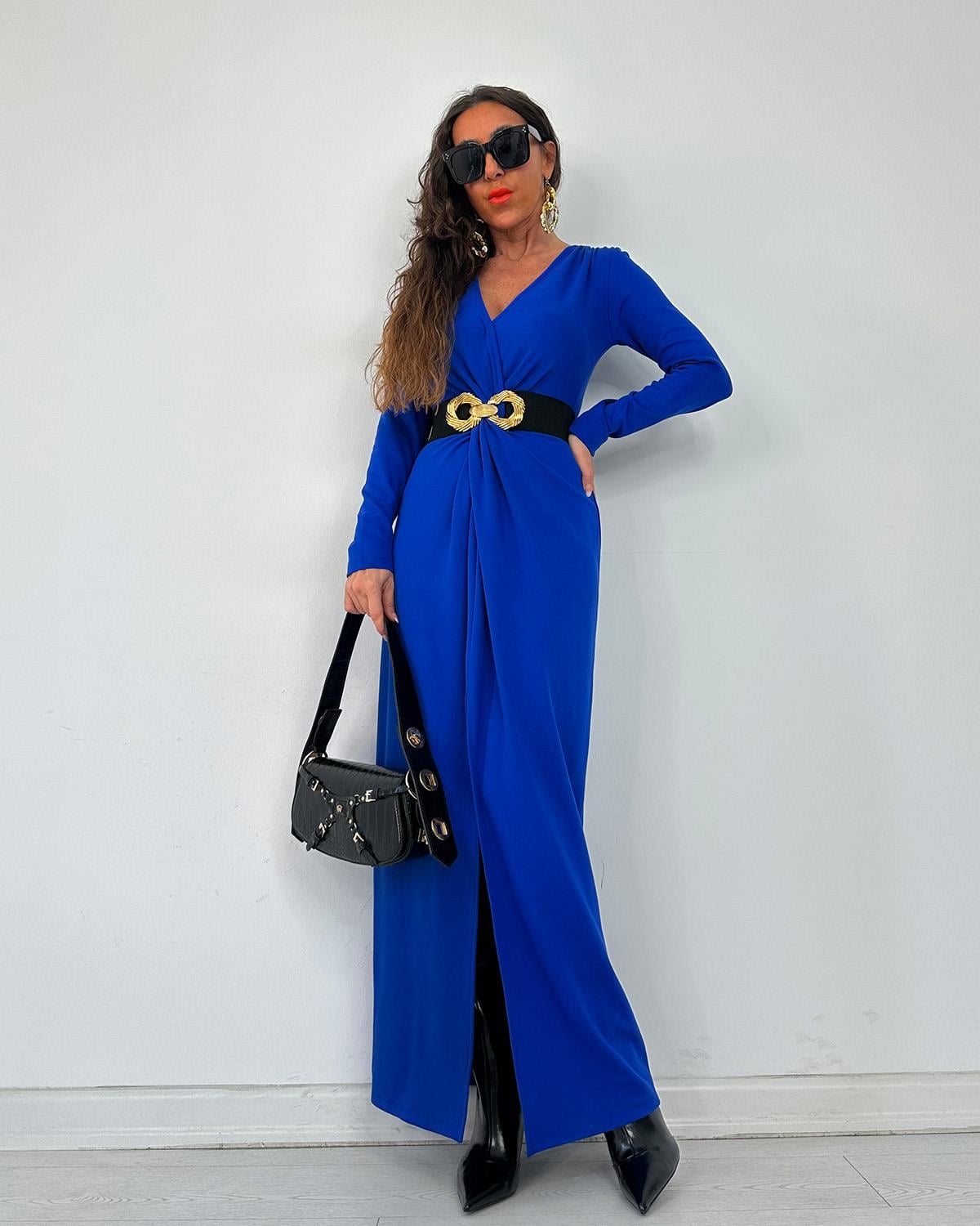 Belinda Elbise Saks