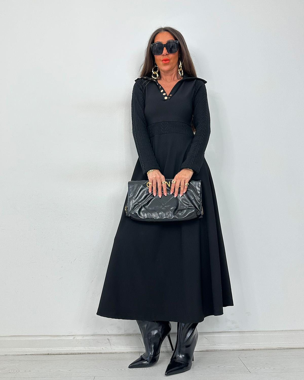 Carla Çıtçıtlı Kolları Trikolu Elbise