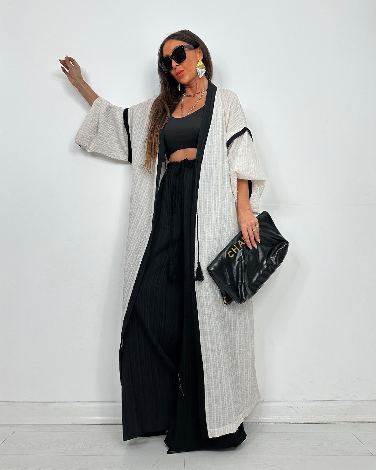 Ekru Siyah Şerit Kimono