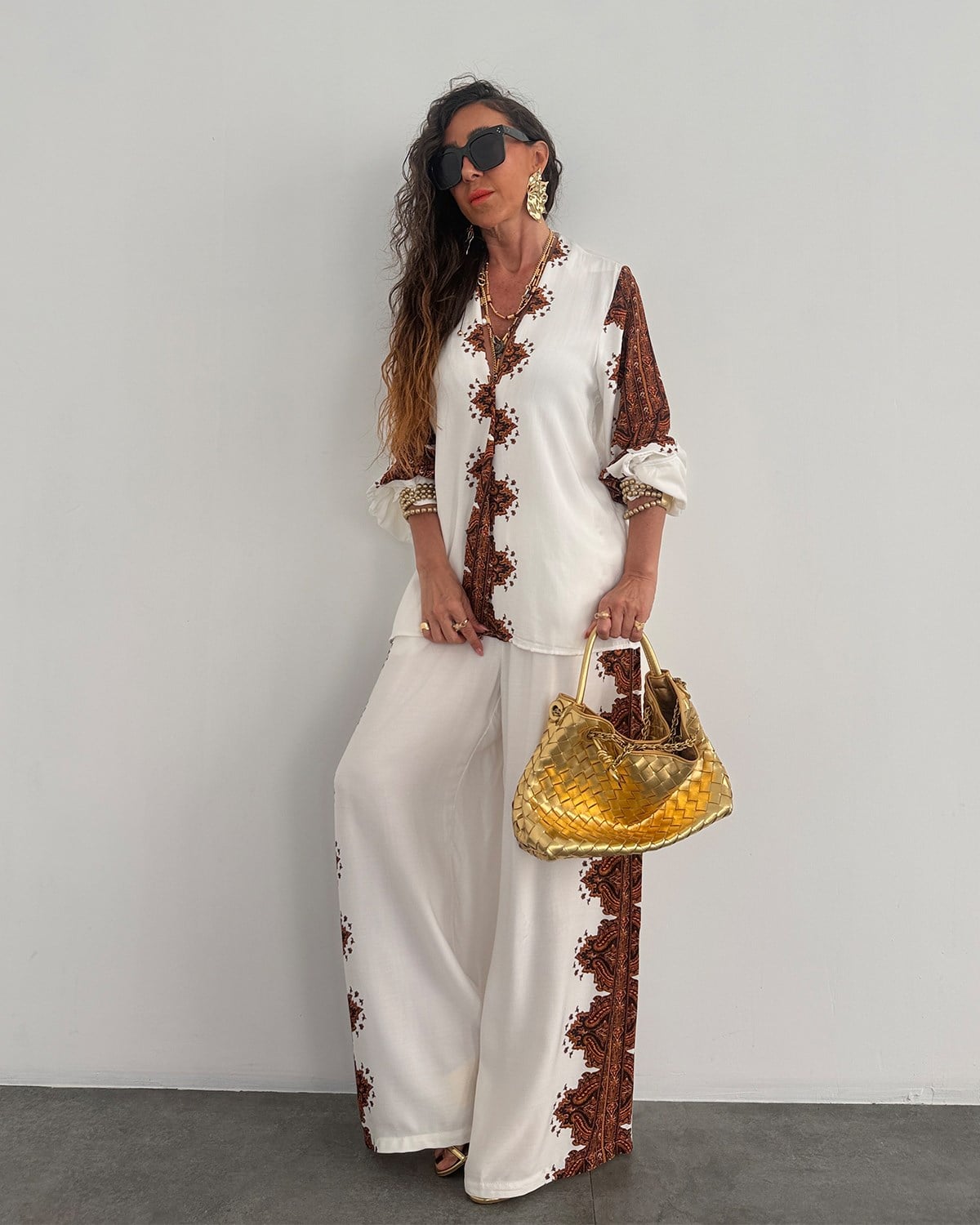 Emma Takım Beyaz