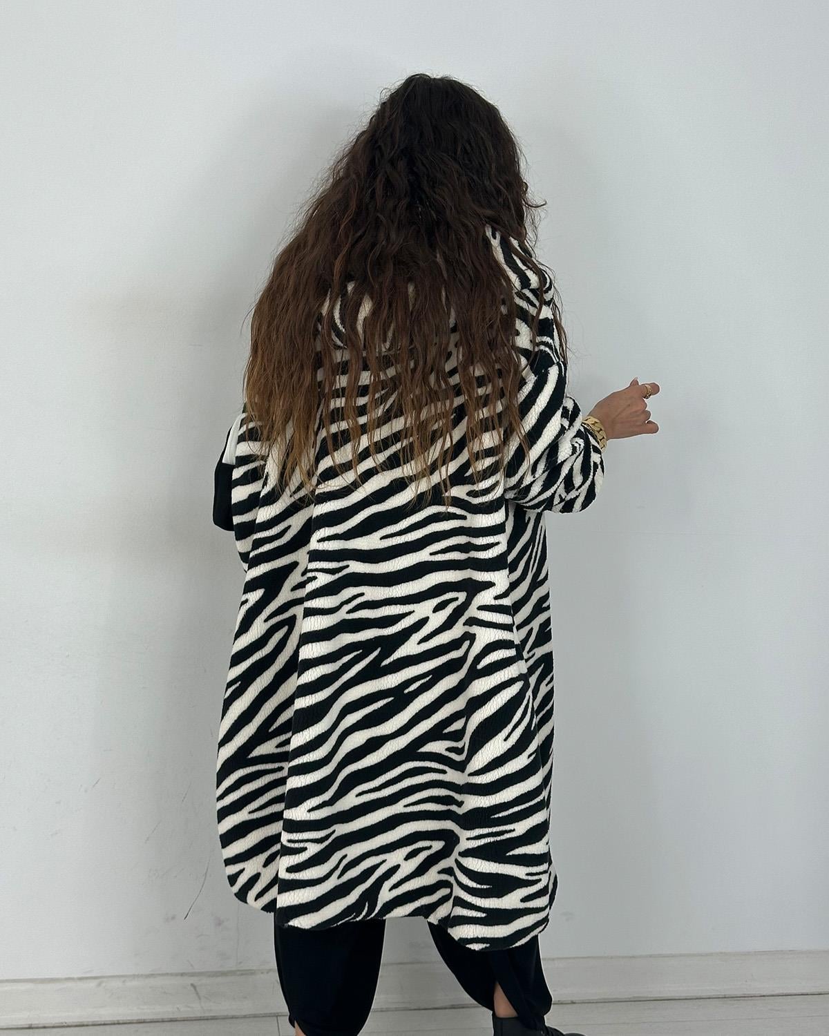 Fermuarlı Zebra Kaban