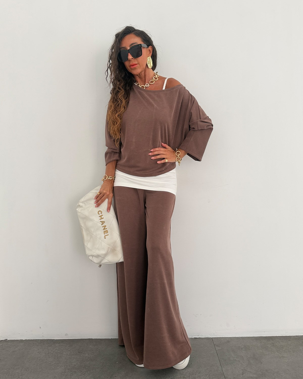 Frida Beyaz Atletli Üçlü Takım Kahve