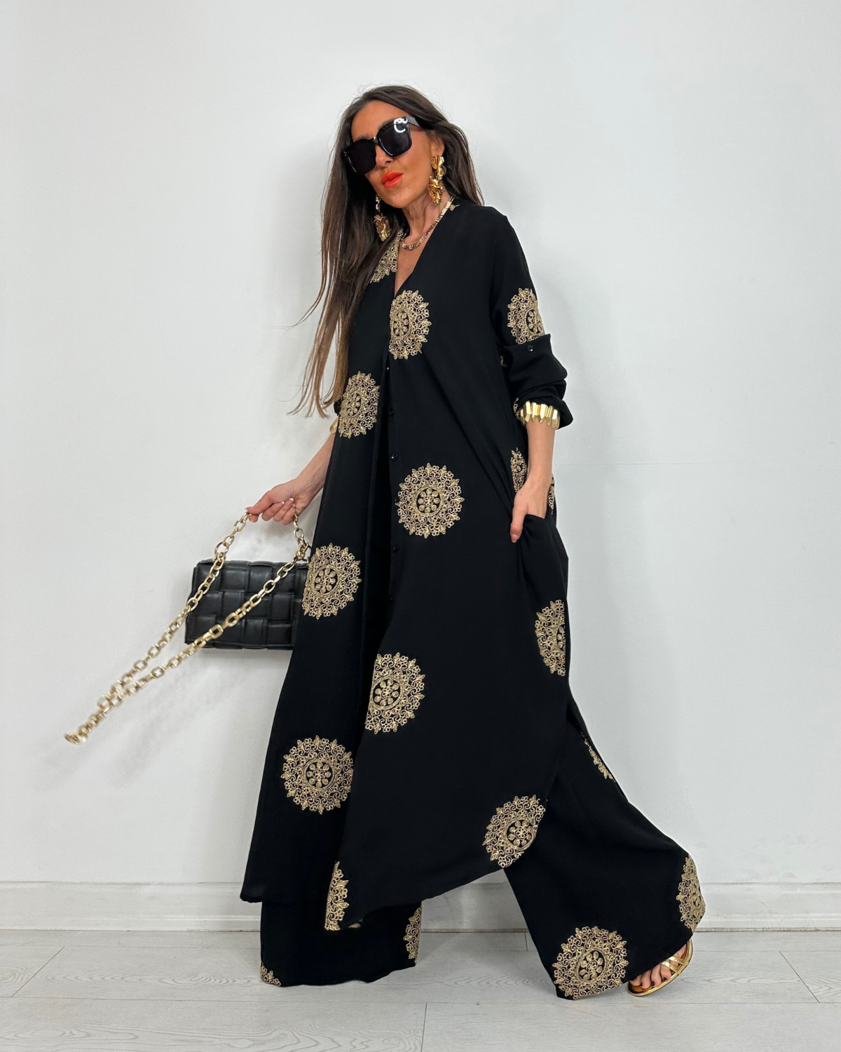 Glow Nakışlı Pantolonlu Takım Siyah