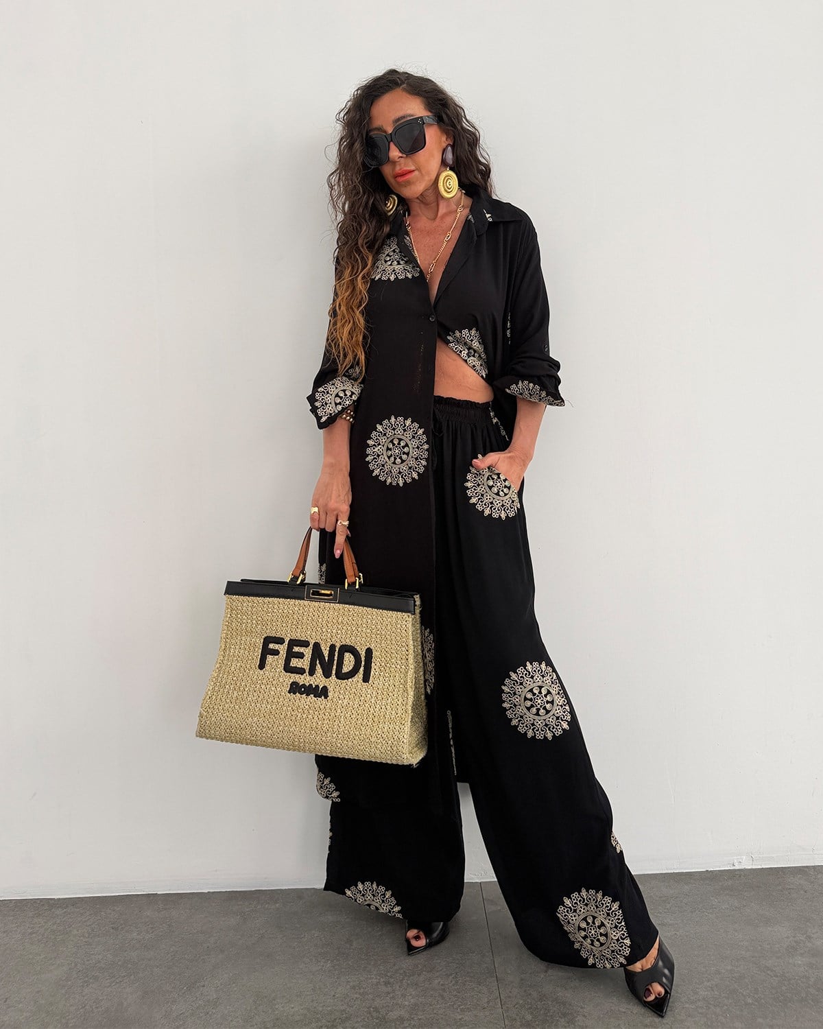 Glow Nakışlı Takım Siyah