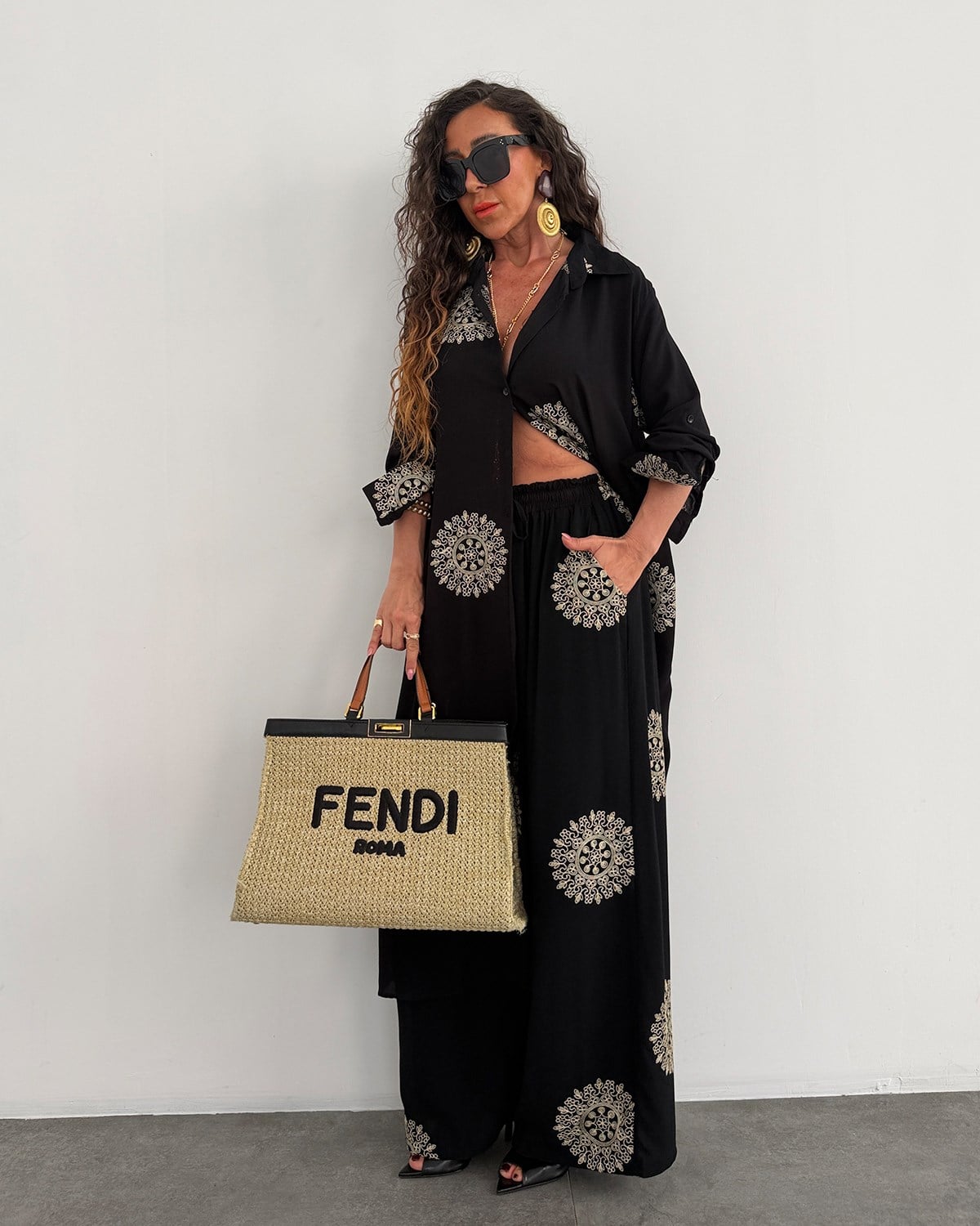 Glow Nakışlı Takım Siyah