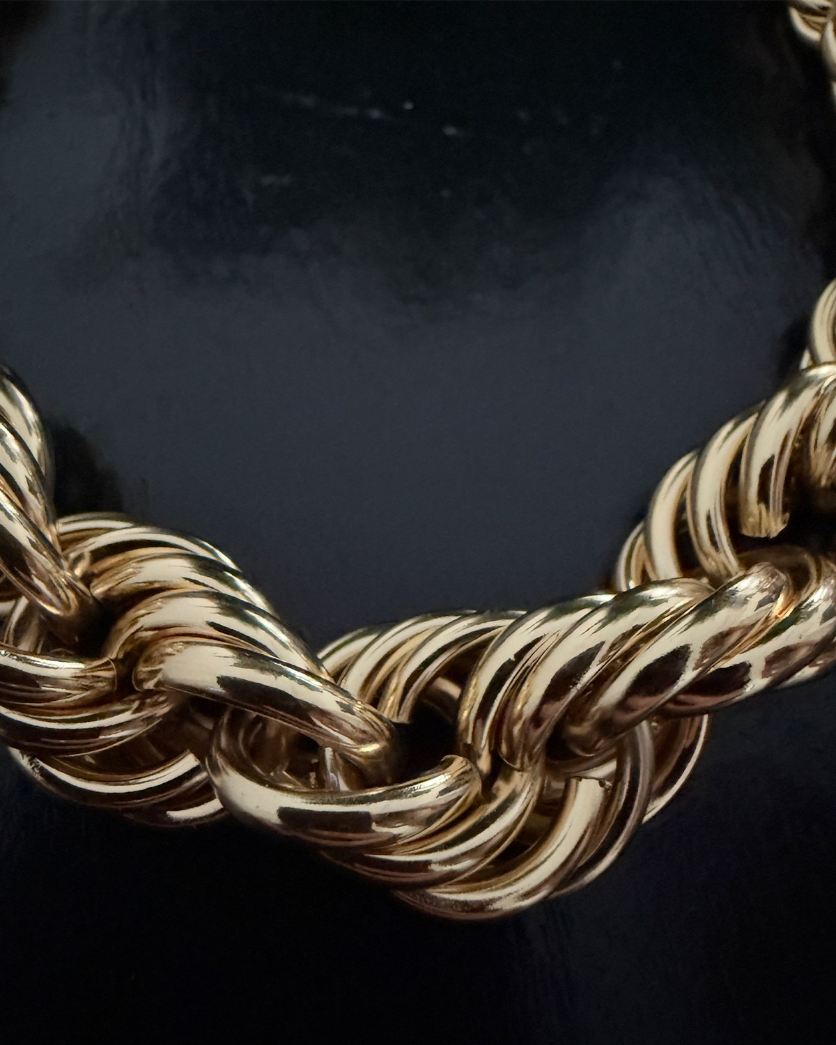 Hugo Kolye Gold