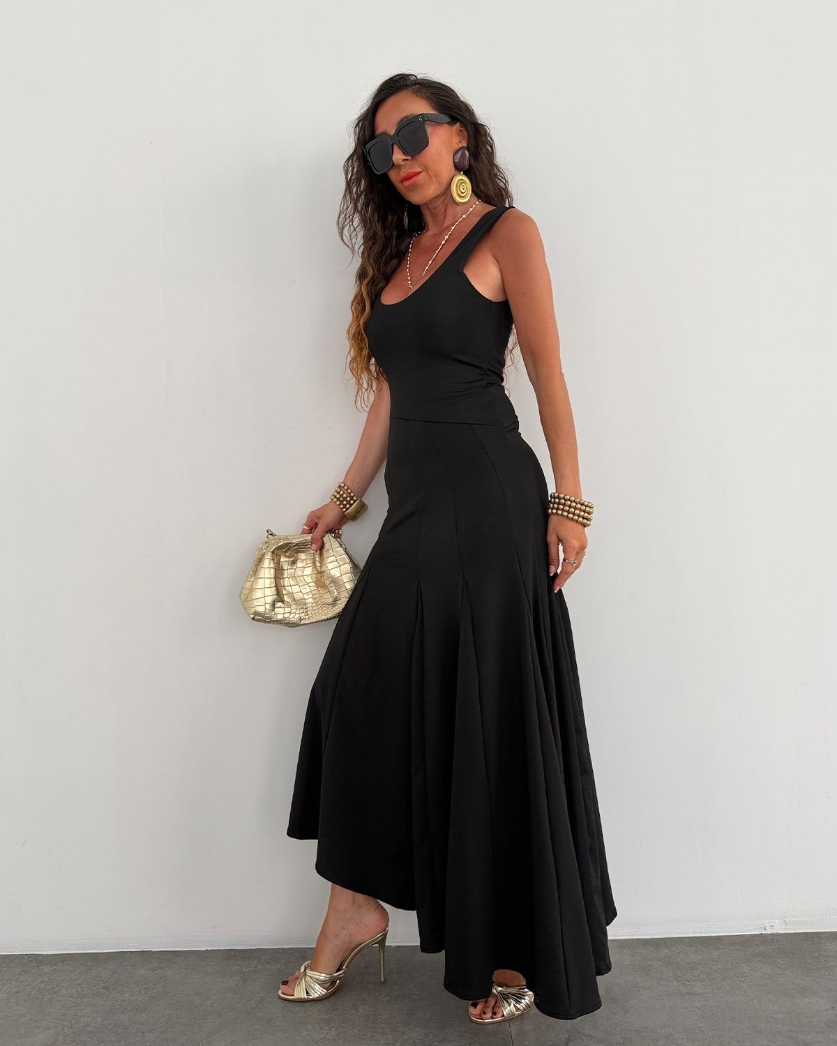 Janet Elbise Siyah