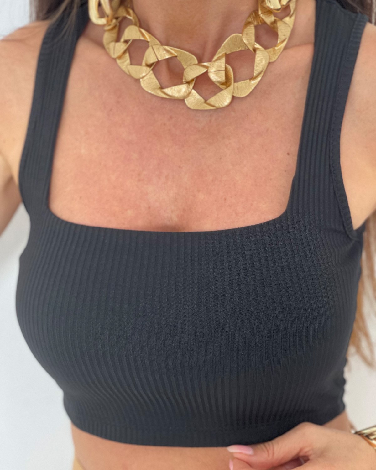 Kolsuz Crop Siyah