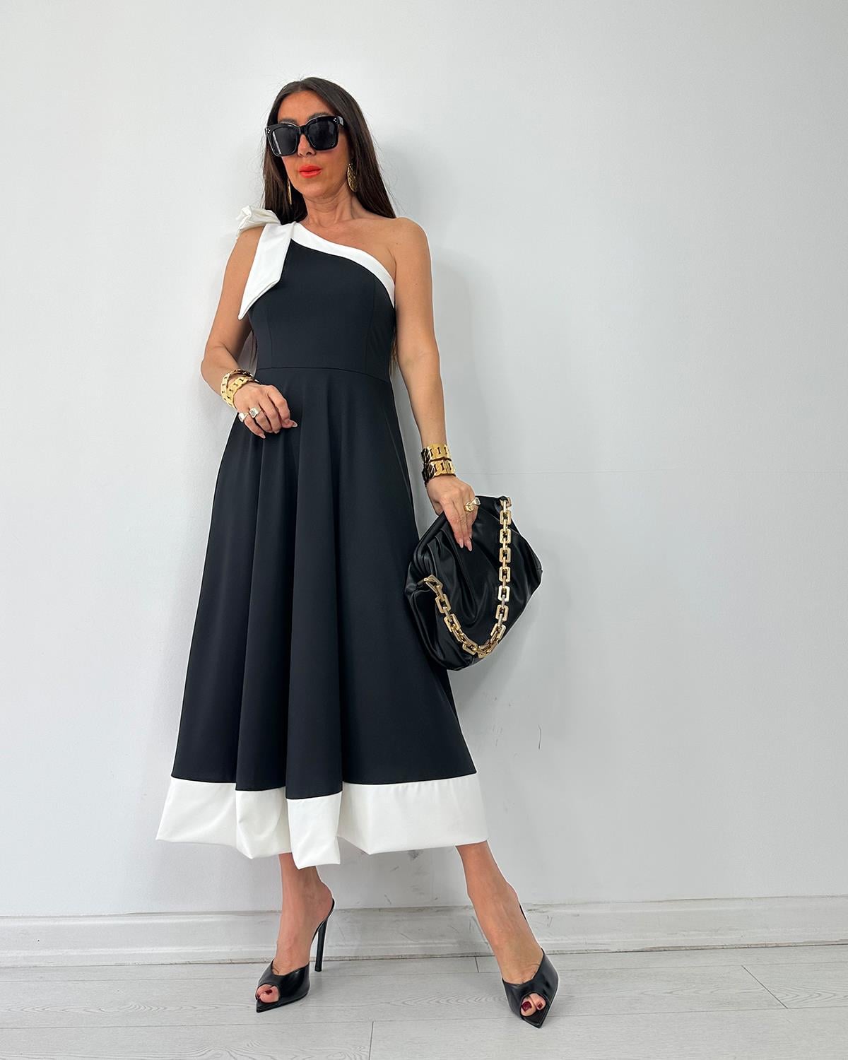 Lady Elbise