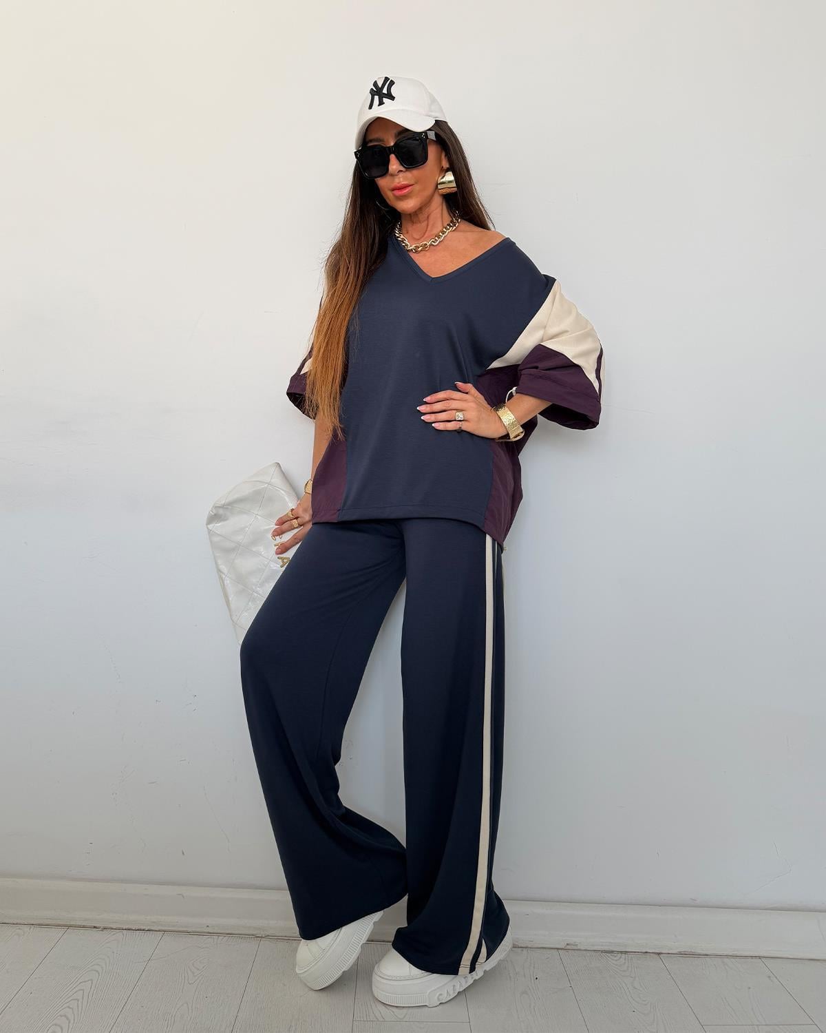 Lucia Takım Lacivert
