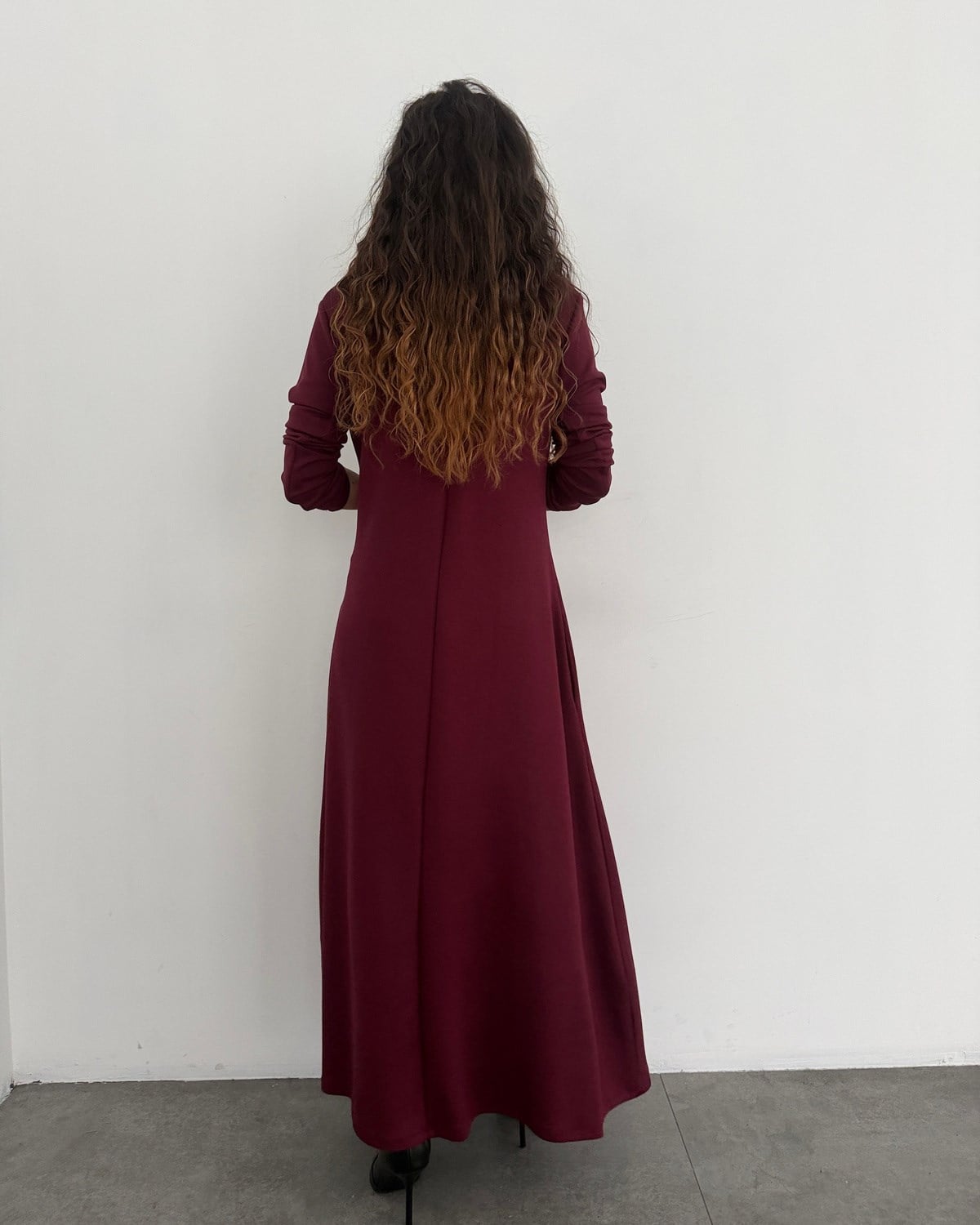 Piedro Yakası Fermuarlı Elbise Bordo