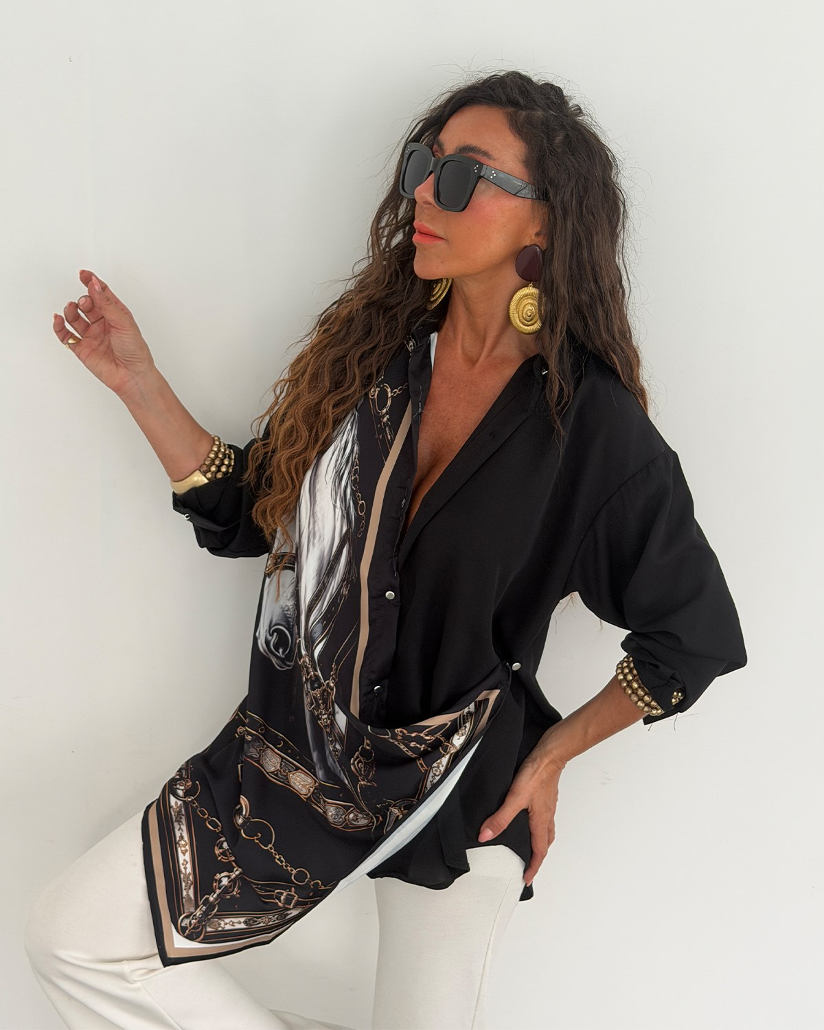 Sandra Gömlek Siyah At Baskılı
