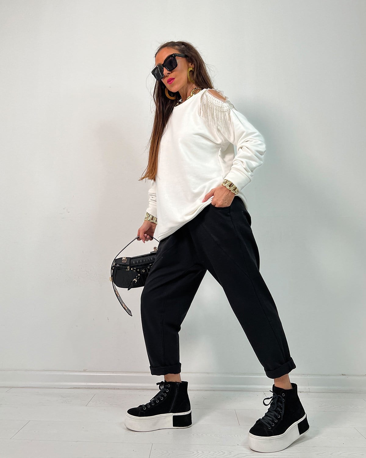 Zincirli Sweatshirt Beyaz