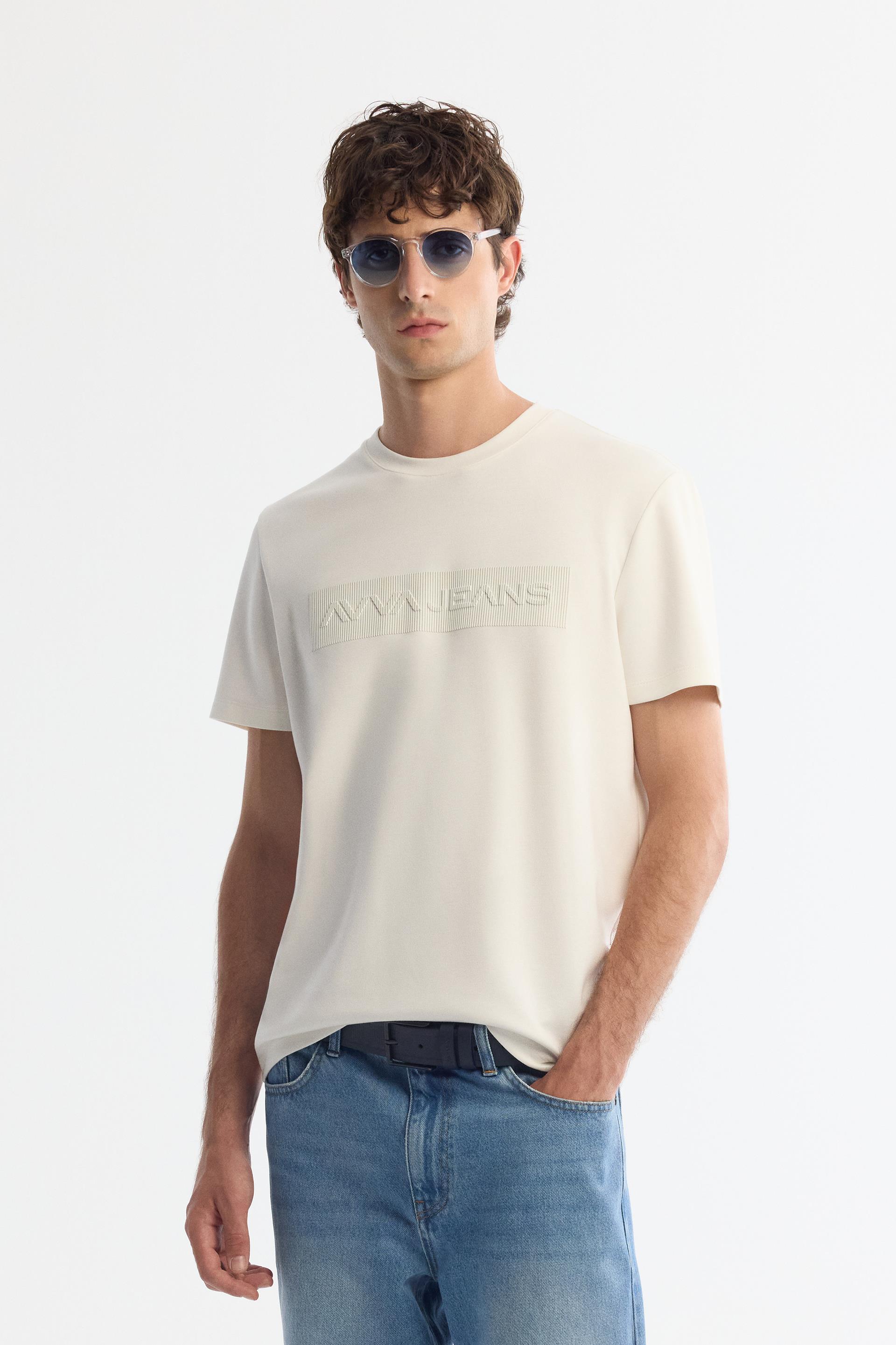 Beyaz Bisiklet Yaka Baskı Detaylı T-shirt