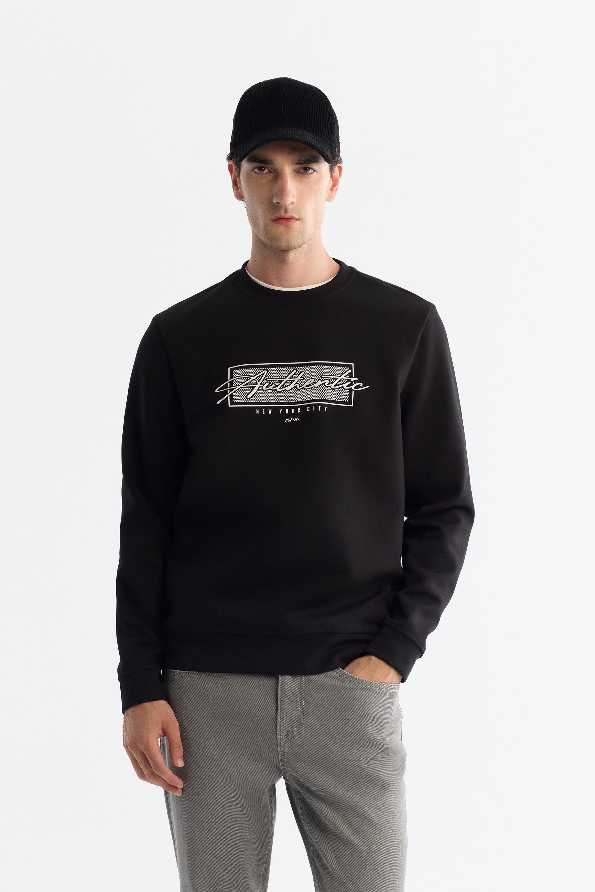 Siyah Bisiklet Yaka Pamuklu Baskılı Sweatshirt