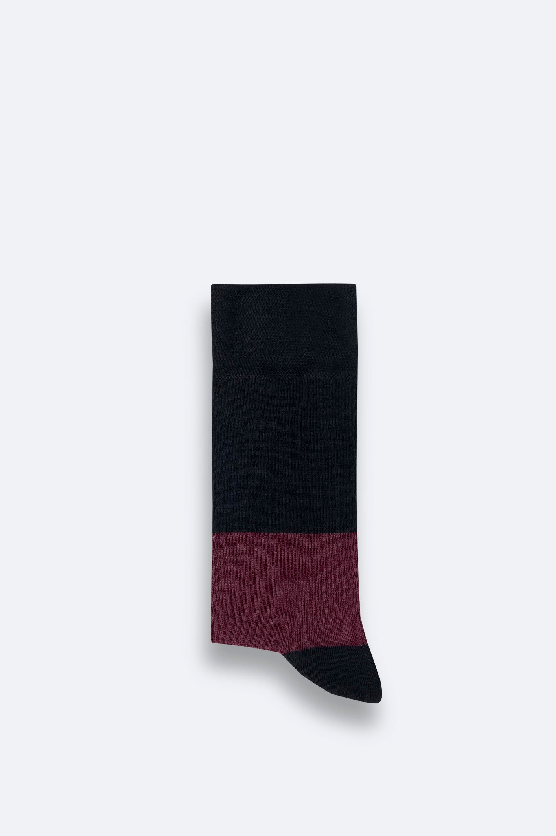 Black-Burgundy Socks