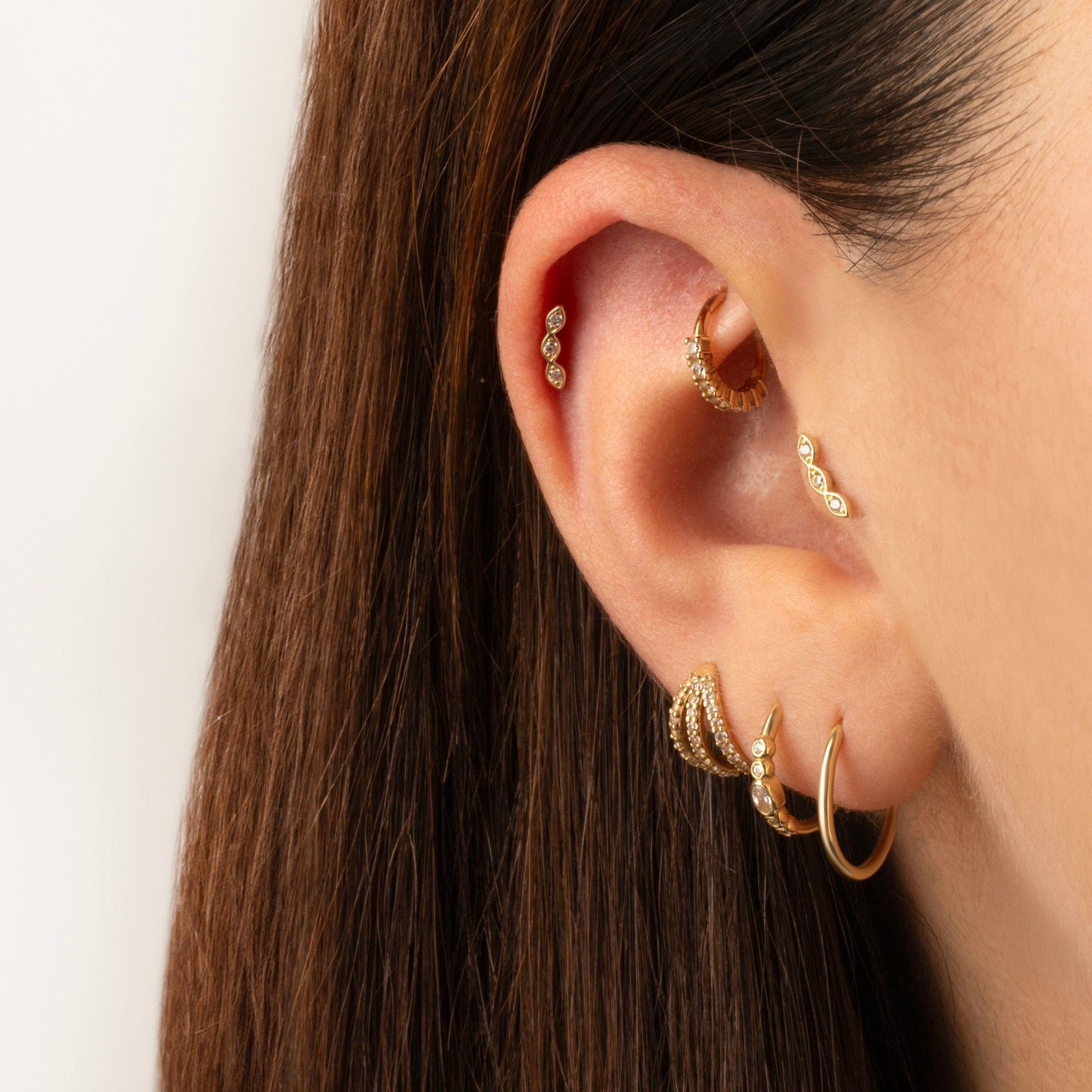 14 Ayar Altın 3 Taşlı Minimal Tragus Piercing