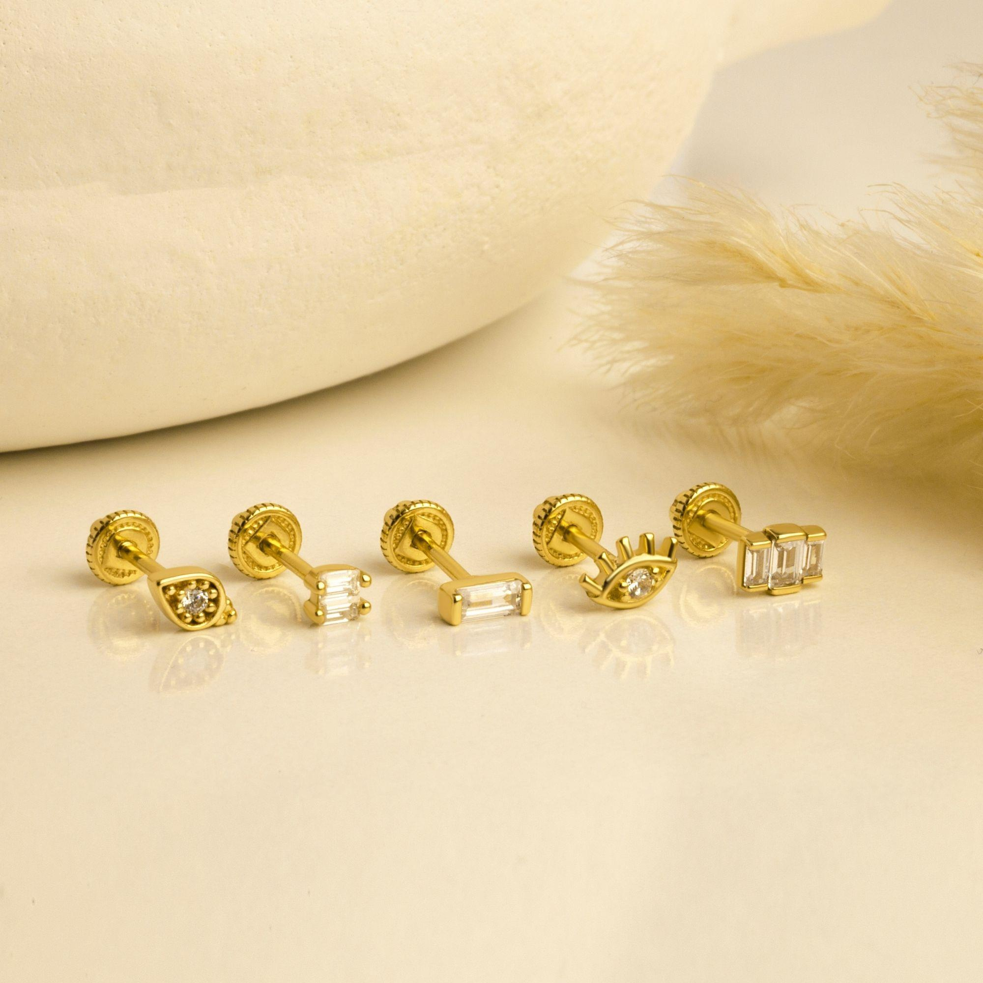 14 Ayar Altın Baget Taşlı Minimal Helix/Kıkırdak Piercing