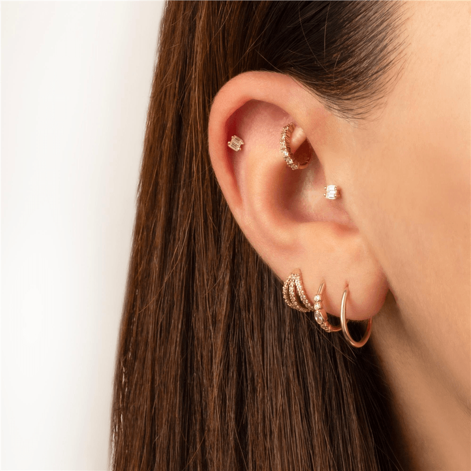 14 Ayar Altın Baget Taşlı Minimal Tragus Piercing - Dianora Piercing Jewelry