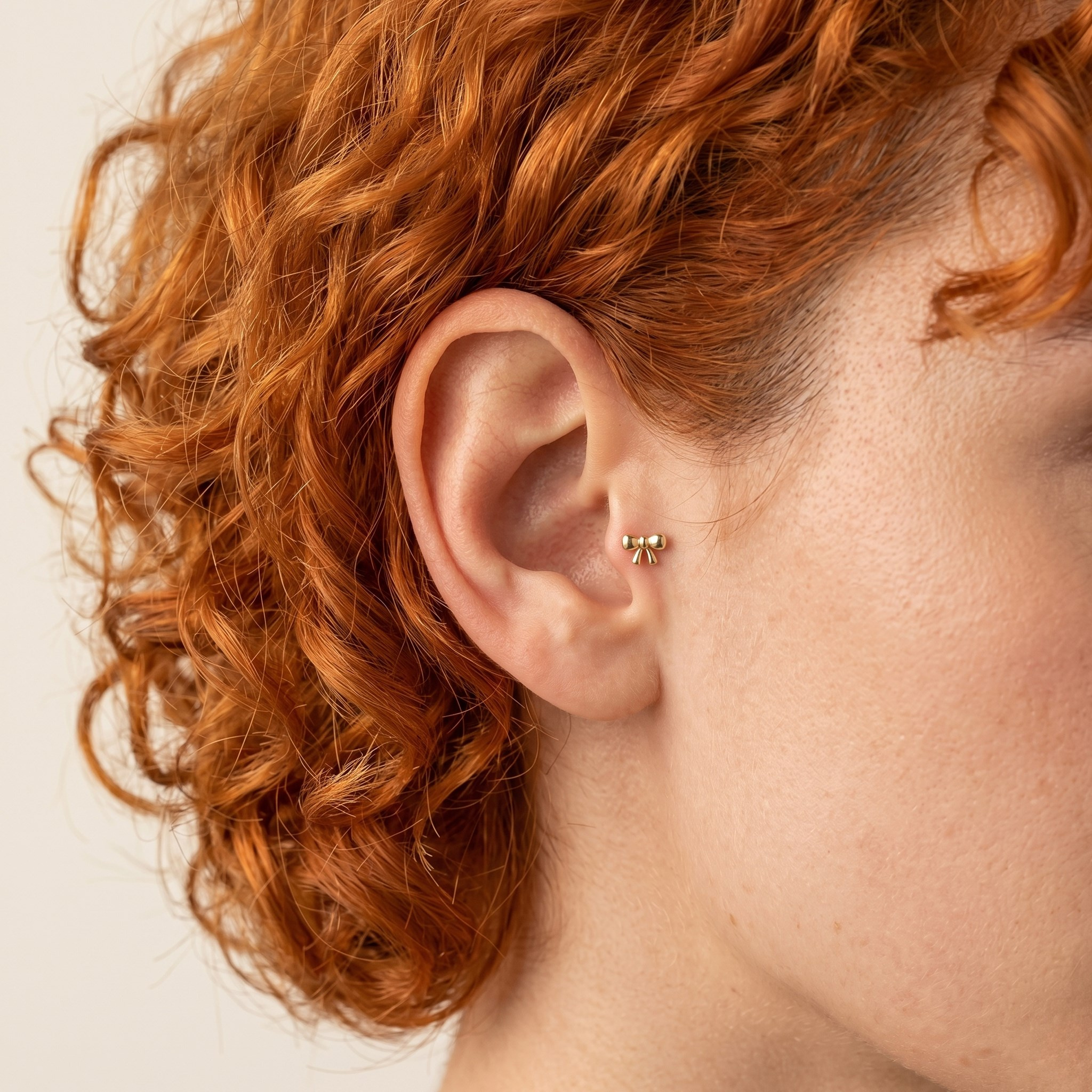 14 Ayar Altın Fiyonk Mini Tragus Piercing