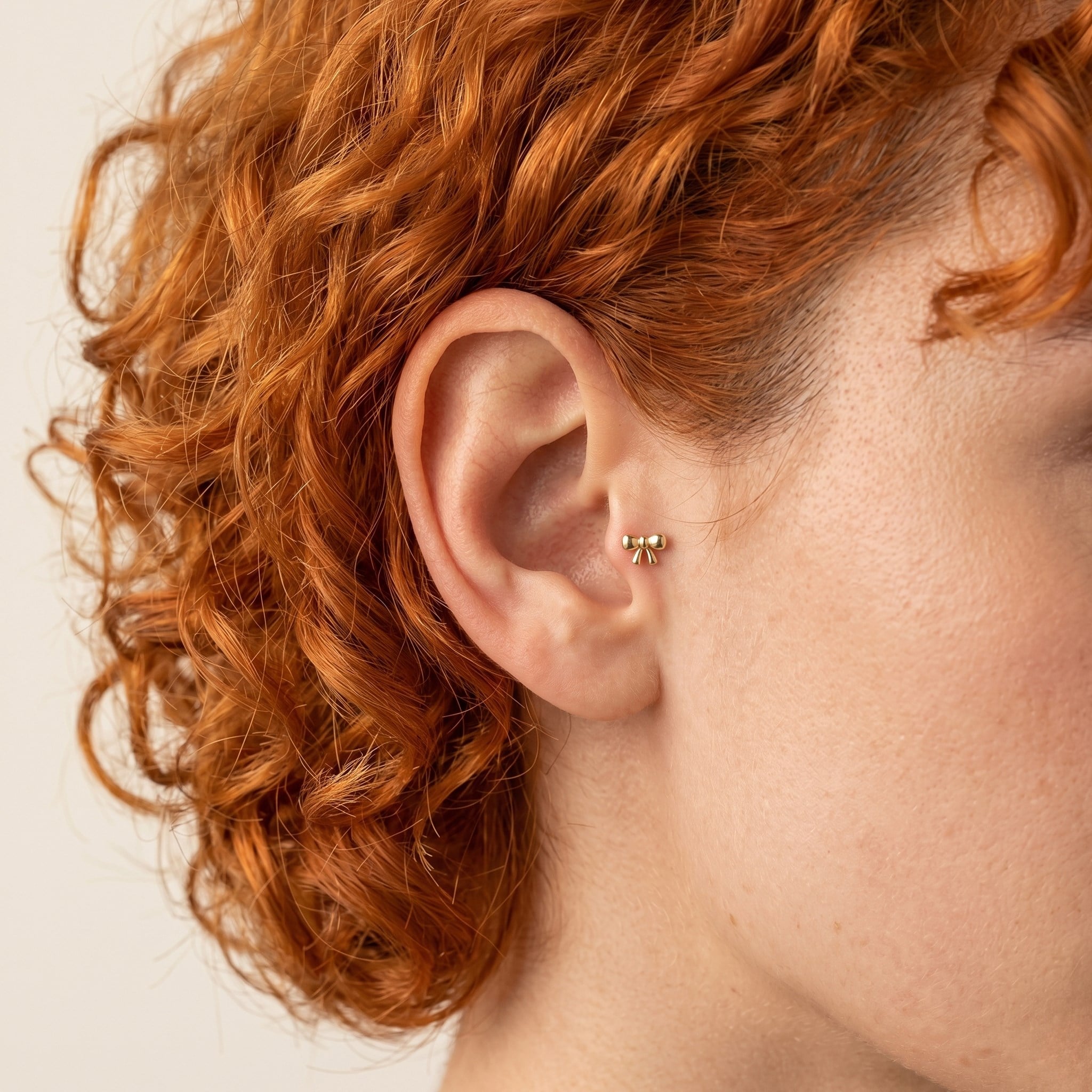 14 Ayar Altın Fiyonk Mini Tragus Piercing