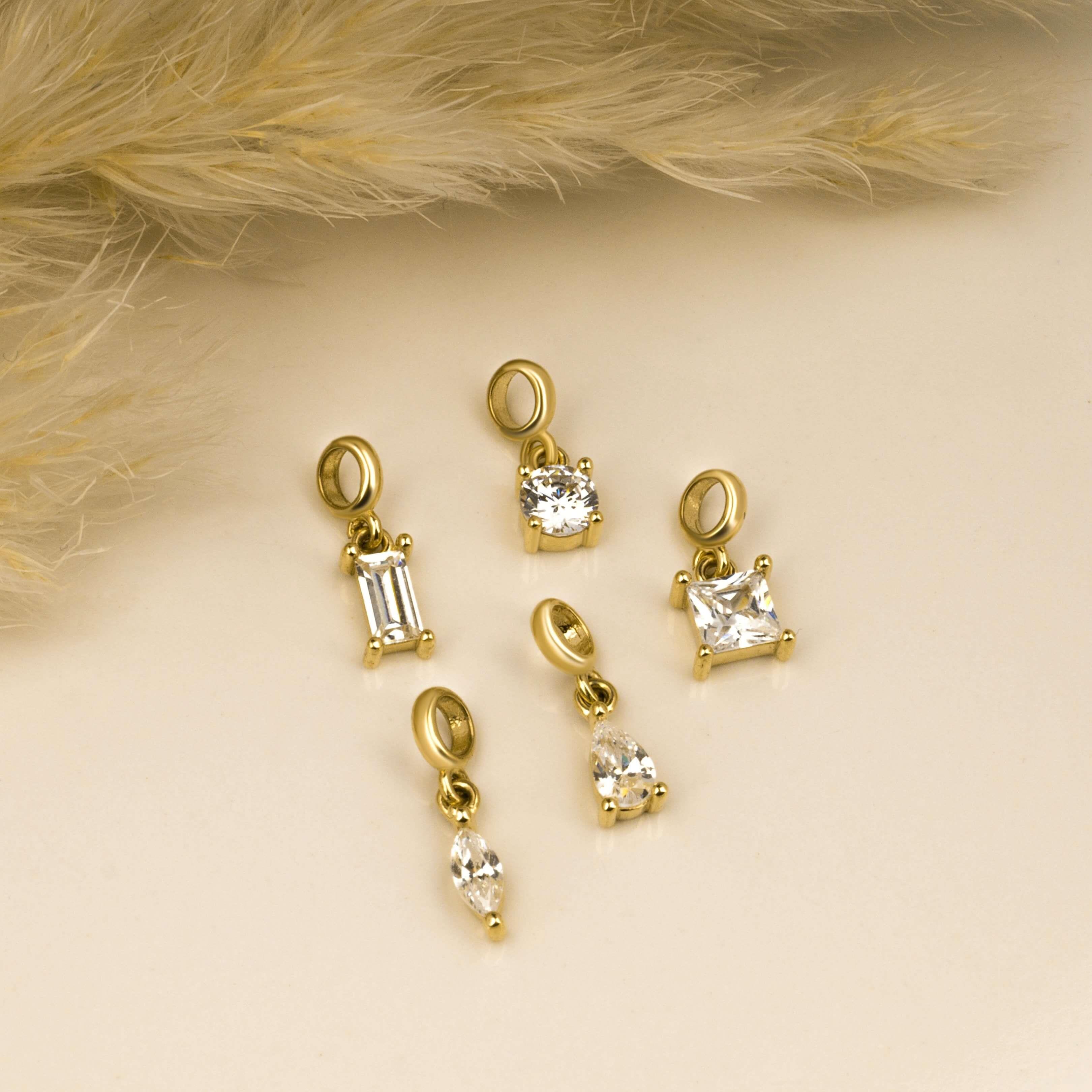 14 Ayar Altın Kar Tanesi Motifli Mineli Minimal Charm - Dianora Piercing