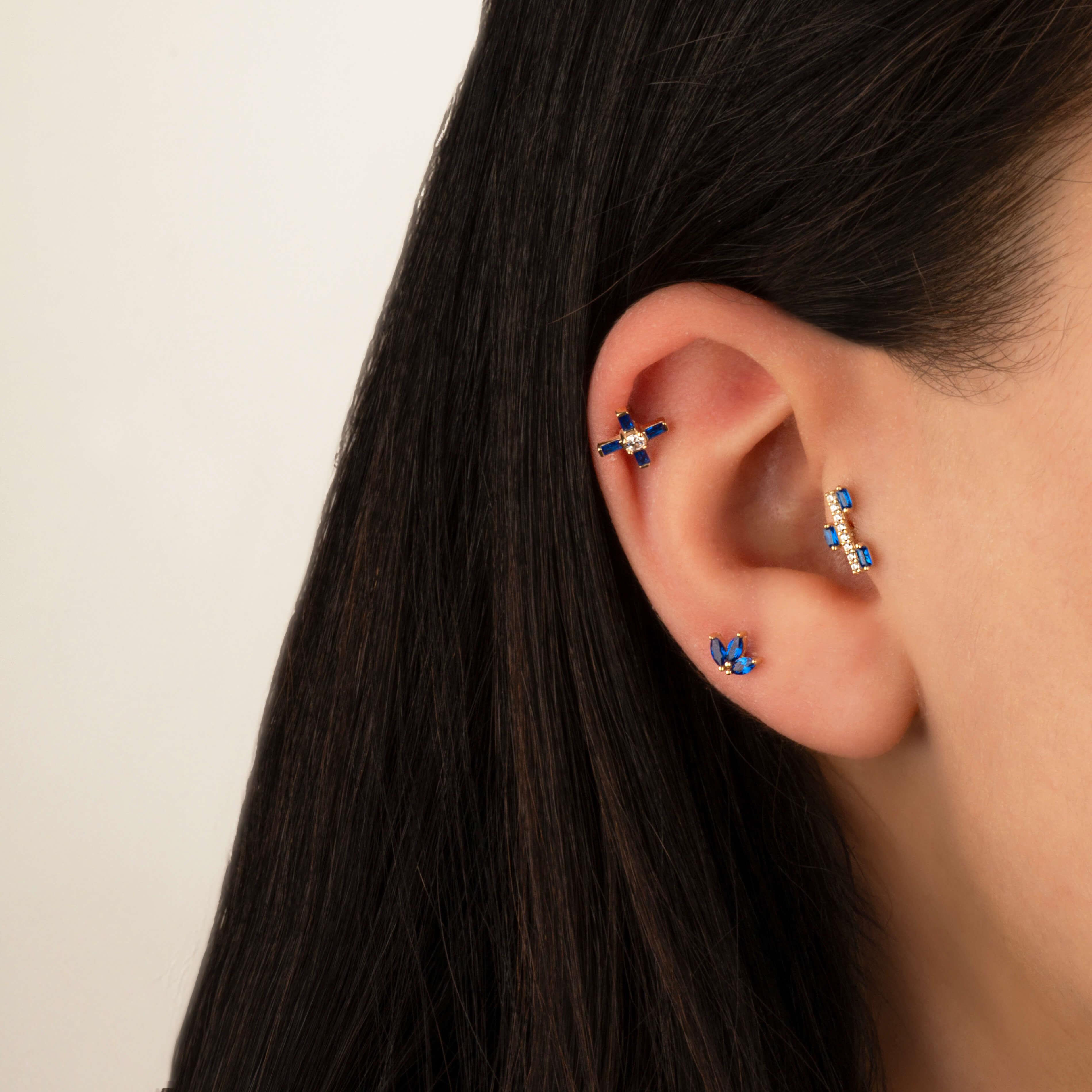 14 Ayar Altın Kırmızı Taşlı Minimal Tragus Piercing | Dianora Piercing
