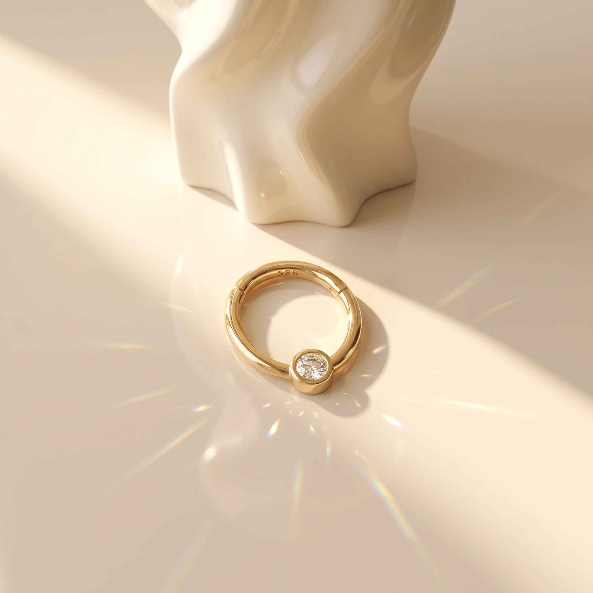 14 Ayar Altın Laboratuvar Pırlantalı Halka Piercing