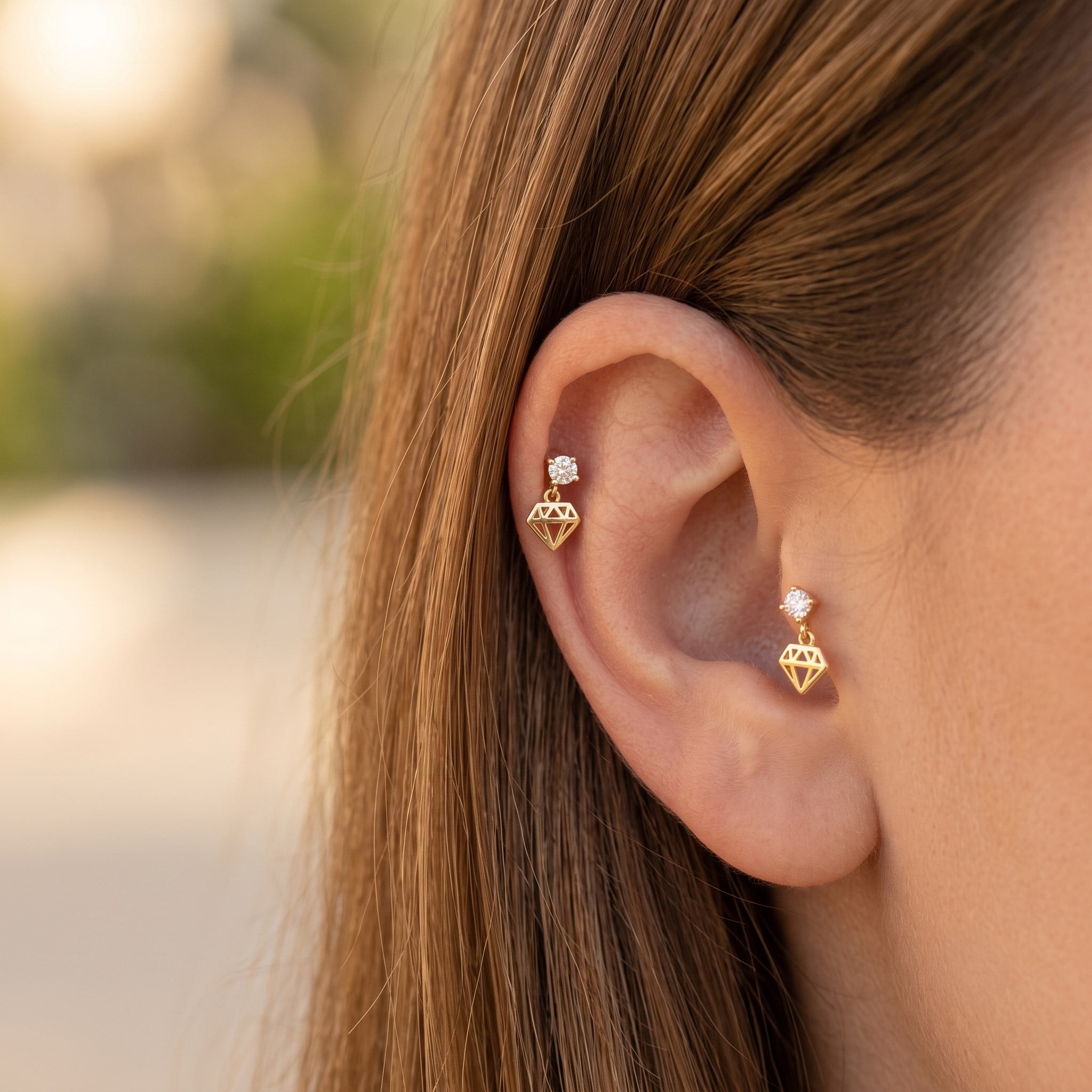 14 Ayar Altın Laboratuvar Pırlantalı Tragus Piercing - Dianora Piercing & Jewelry