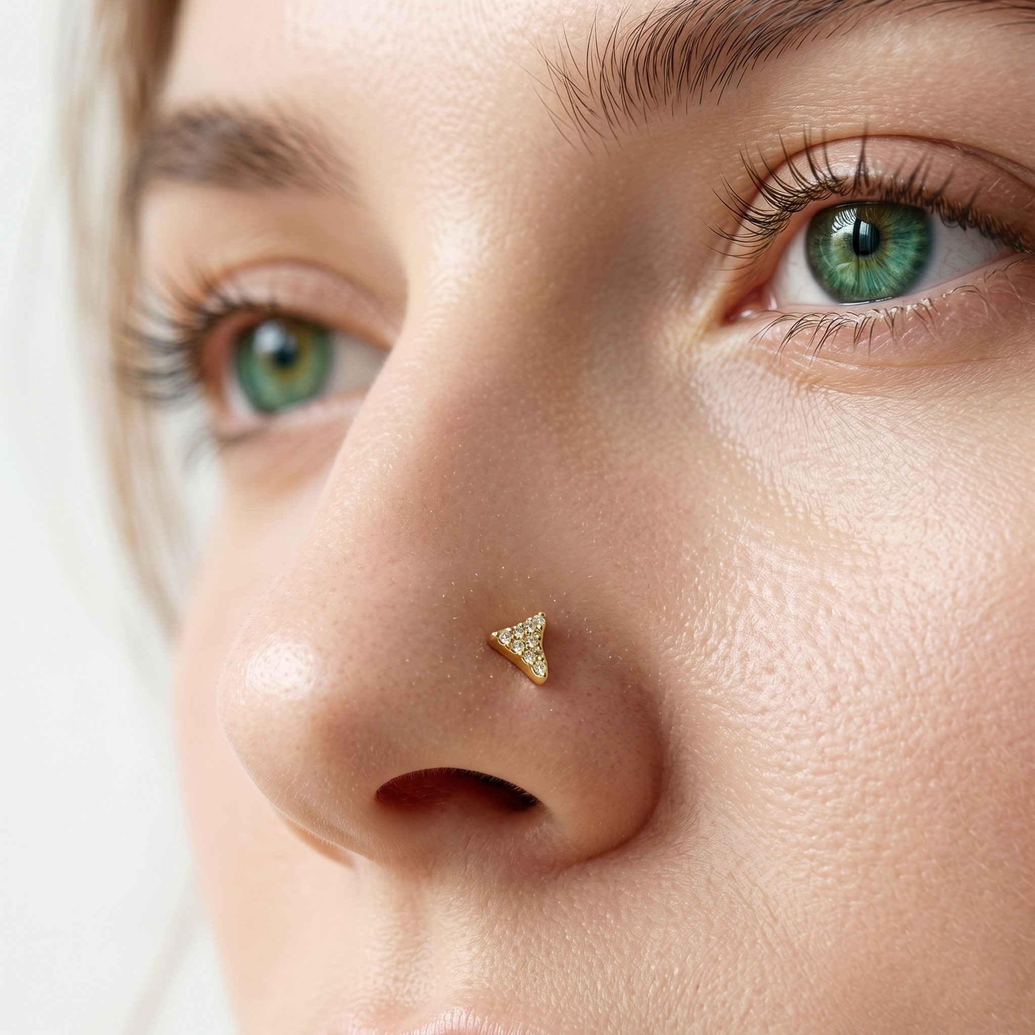 14 Ayar Altın Taşlı Boomerang Hızma - Dianora Piercing