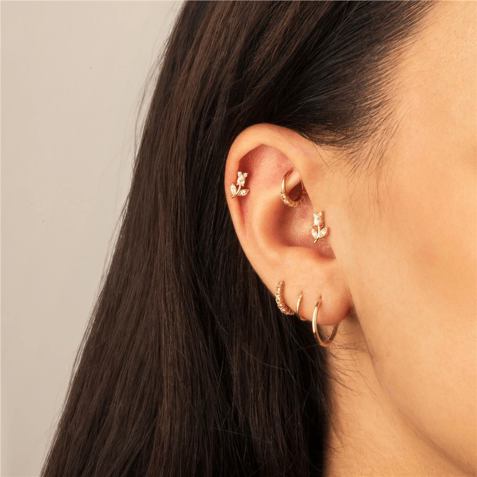 14 Ayar Altın Taşlı Çiçek Tragus Piercing - Dianora Piercing Jewelry
