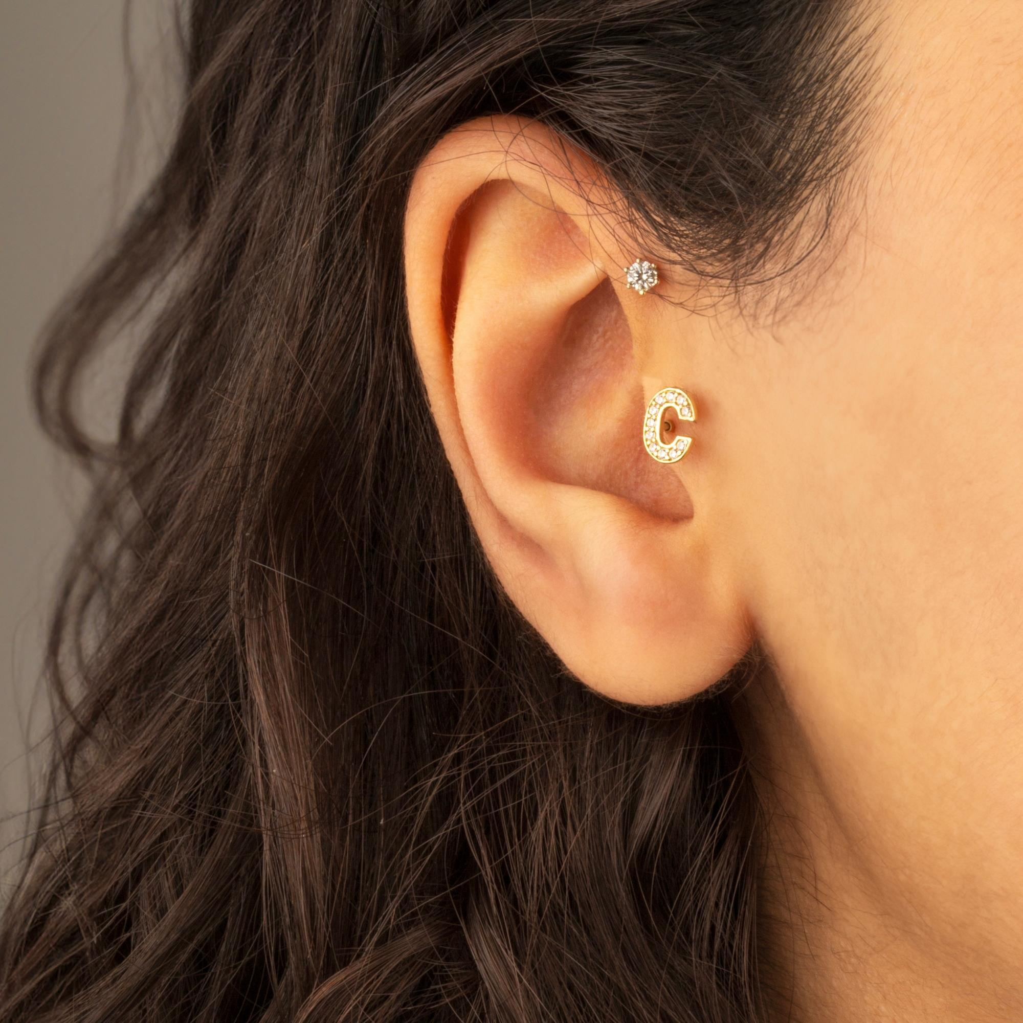 14 Ayar Altın Taşlı Kalp Sallantılı Minimal Tragus Piercing - Dianora Piercing